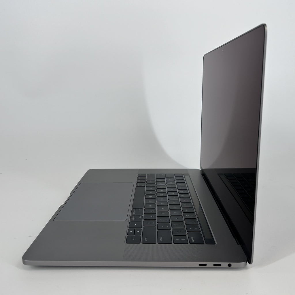 Apple MacBook Pro 15 Touch Bar 2017 Space Gray 3.1 GHz Intel Core i7 7th Gen. 16GB RAM 512GB Solid State Drive AMD Radeon 560 4 GB