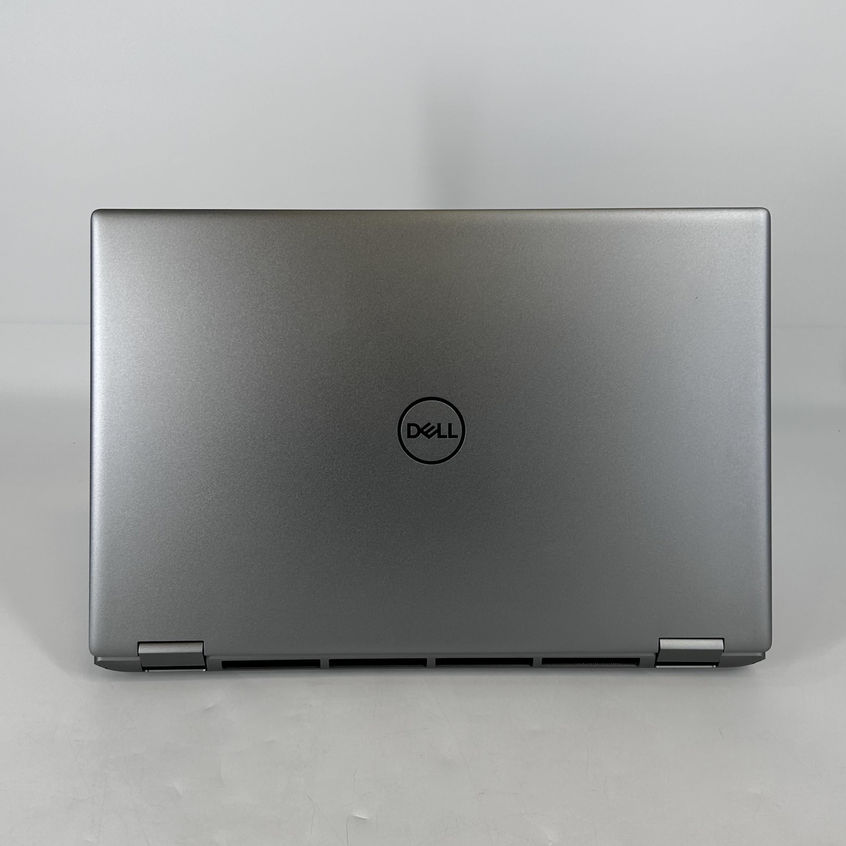 Dell Precision 7780 17.3 Gray 2.2 GHz Intel Core i9 13th Gen. 64GB RAM 512GB Solid State Drive NVIDIA RTX 4000 Ada 12 GB