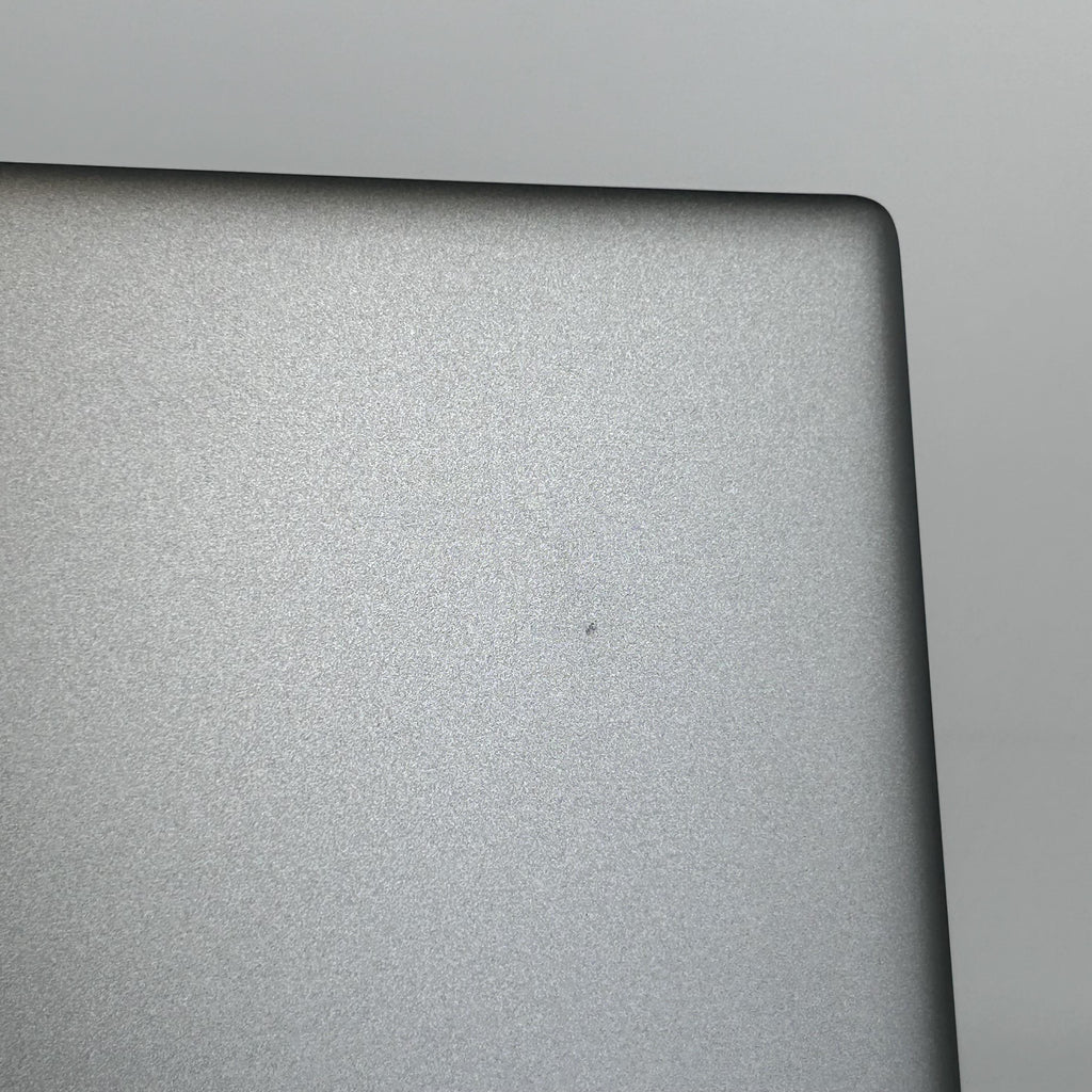 Dell Precision 7780 17.3 Gray 2.2 GHz Intel Core i9 13th Gen. 64GB RAM 512GB Solid State Drive NVIDIA RTX 4000 Ada 12 GB