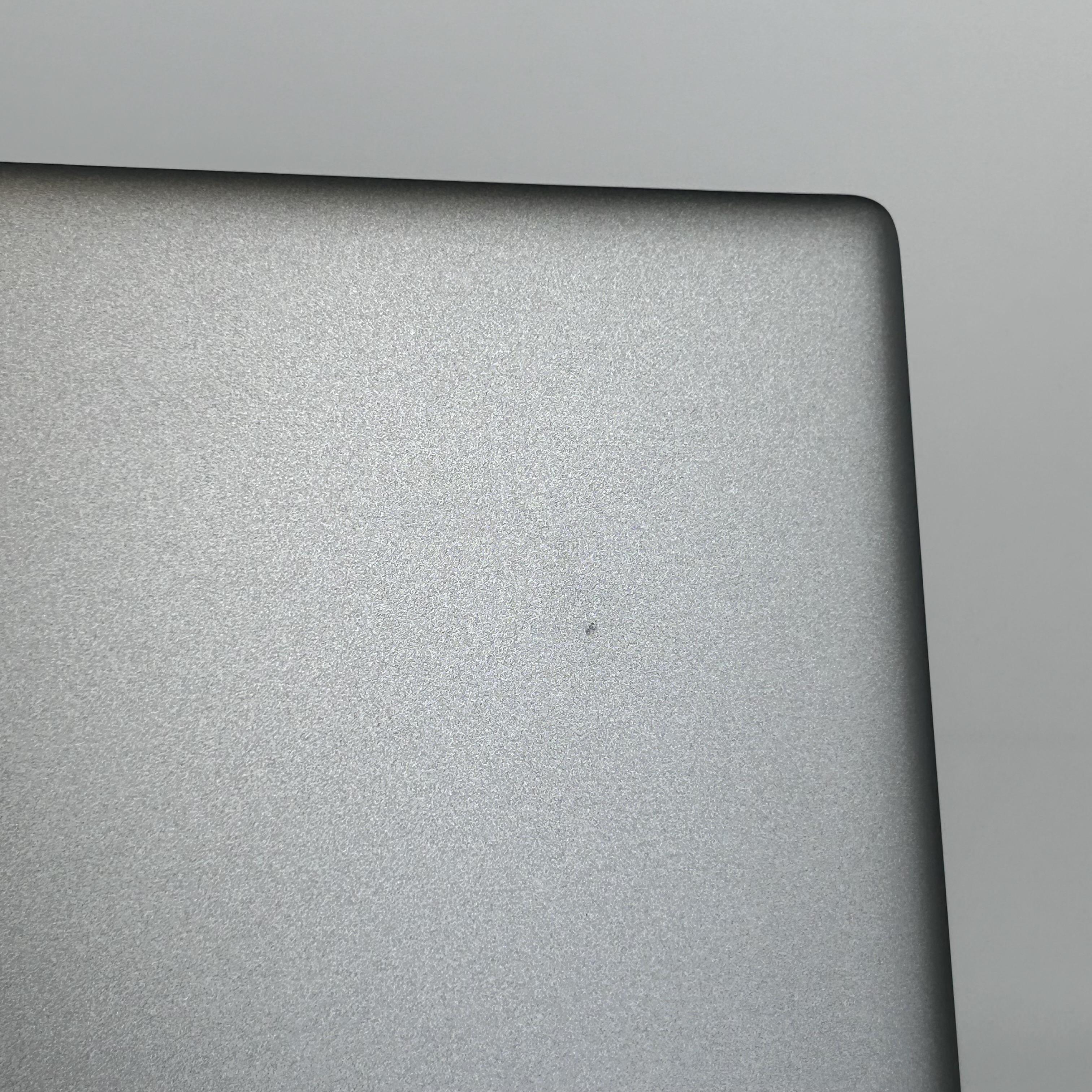 Dell Precision 7780 17.3 Gray 2.2 GHz Intel Core i9 13th Gen. 64GB RAM 512GB Solid State Drive NVIDIA RTX 4000 Ada 12 GB