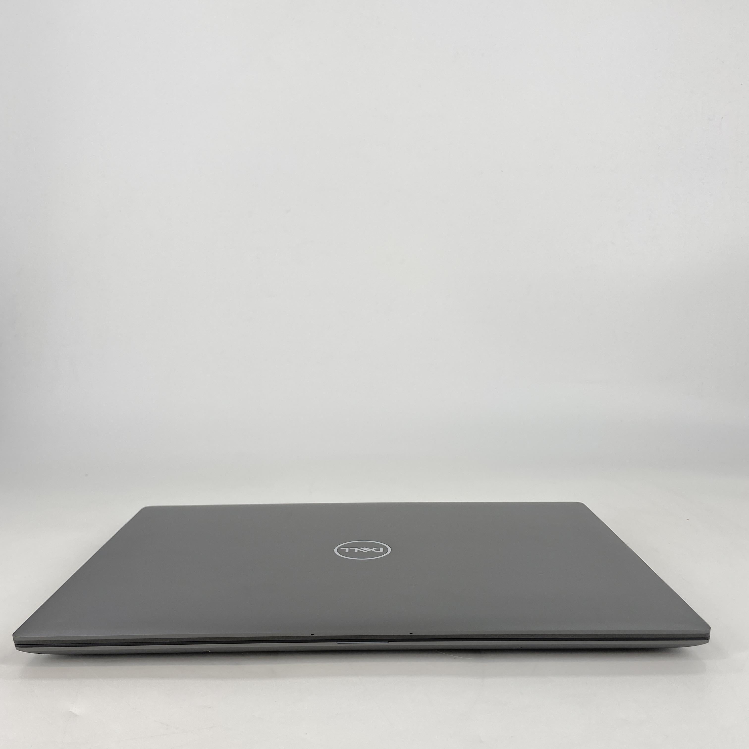 Dell Precision 5690 16 Gray 2.5 GHz Intel Core Ultra 9 64GB RAM 2TB Solid State Drive NVIDIA RTX 5000 Ada 16 GB