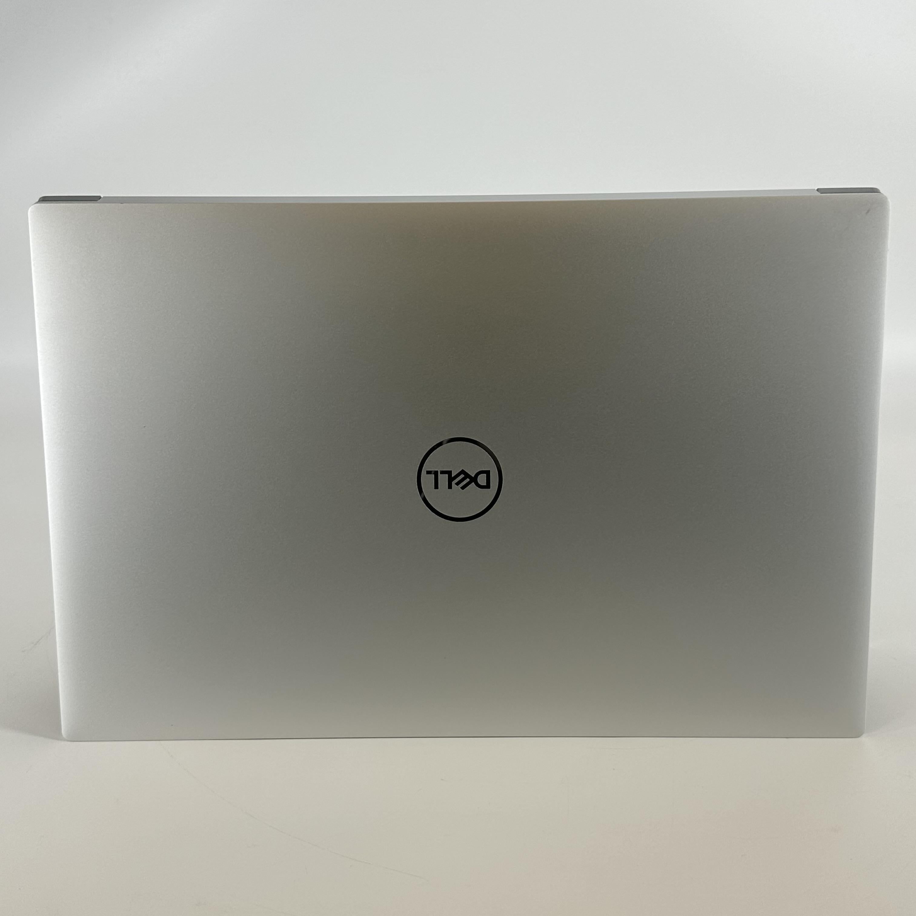 Dell XPS 15 9530 Silver 2.4 GHz Intel Core i7 13th Gen. 16GB RAM 512GB Solid State Drive Intel Arc A370M 4 GB
