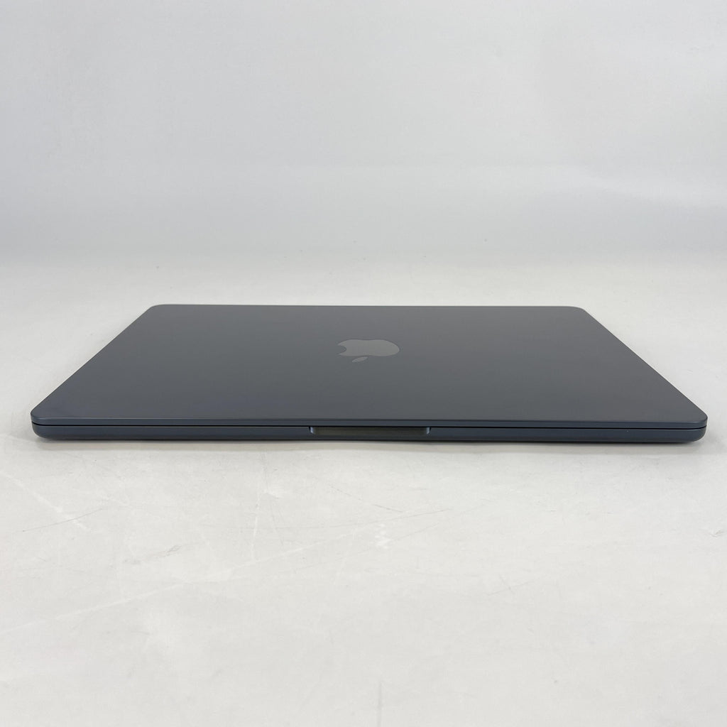 MacBook Air 13 2022 Blue 3.49 GHz M2 8-Core CPU 8GB Unified Memory 256GB Solid State Drive 8-Core GPU