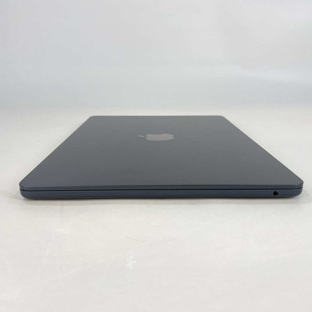 MacBook Air 13 2022 Blue 3.49 GHz M2 8-Core CPU 8GB Unified Memory 256GB Solid State Drive 8-Core GPU