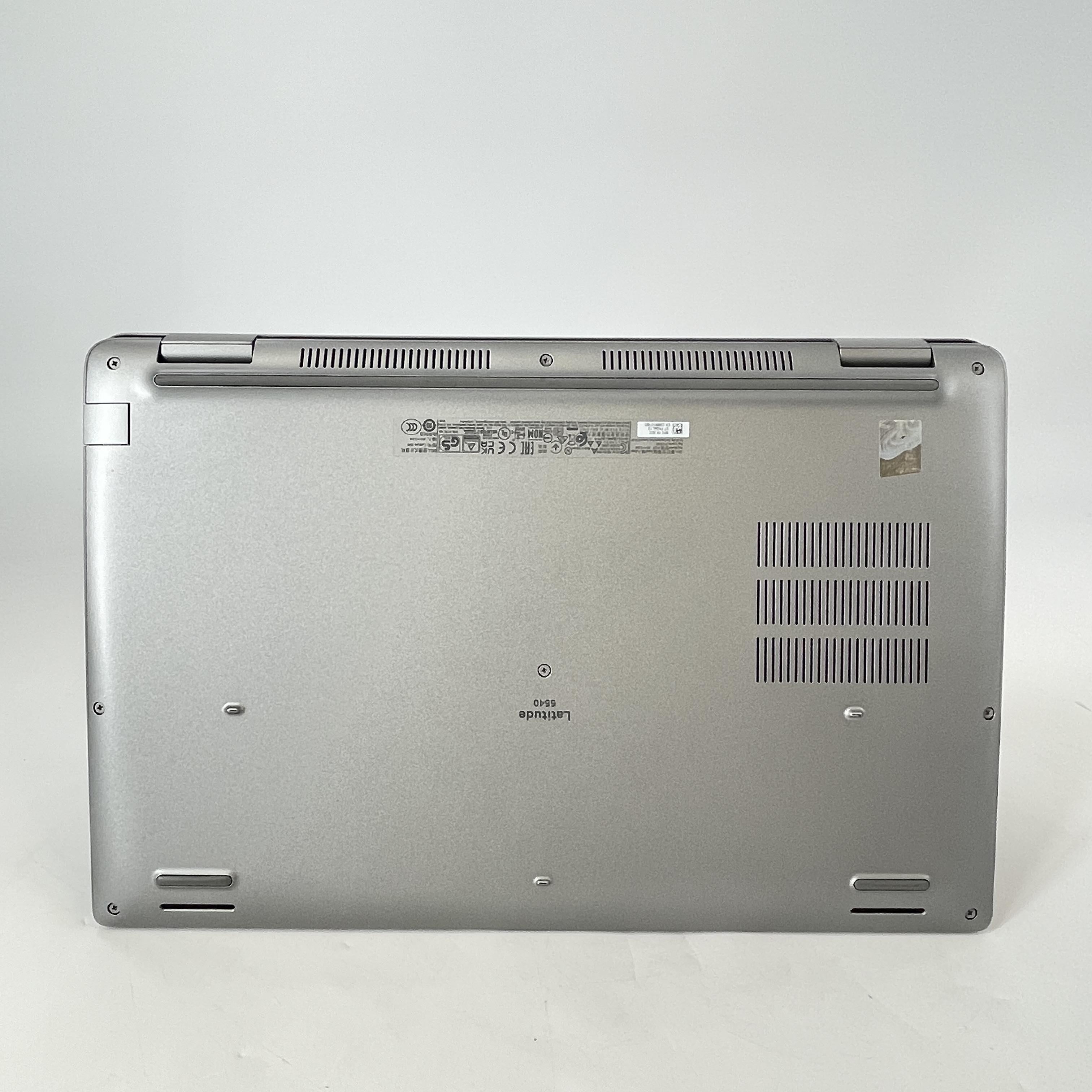 Dell Latitude 5540 15.6 Gray 1.7 GHz Intel Core i7 13th Gen. 16GB RAM 512GB Solid State Drive
