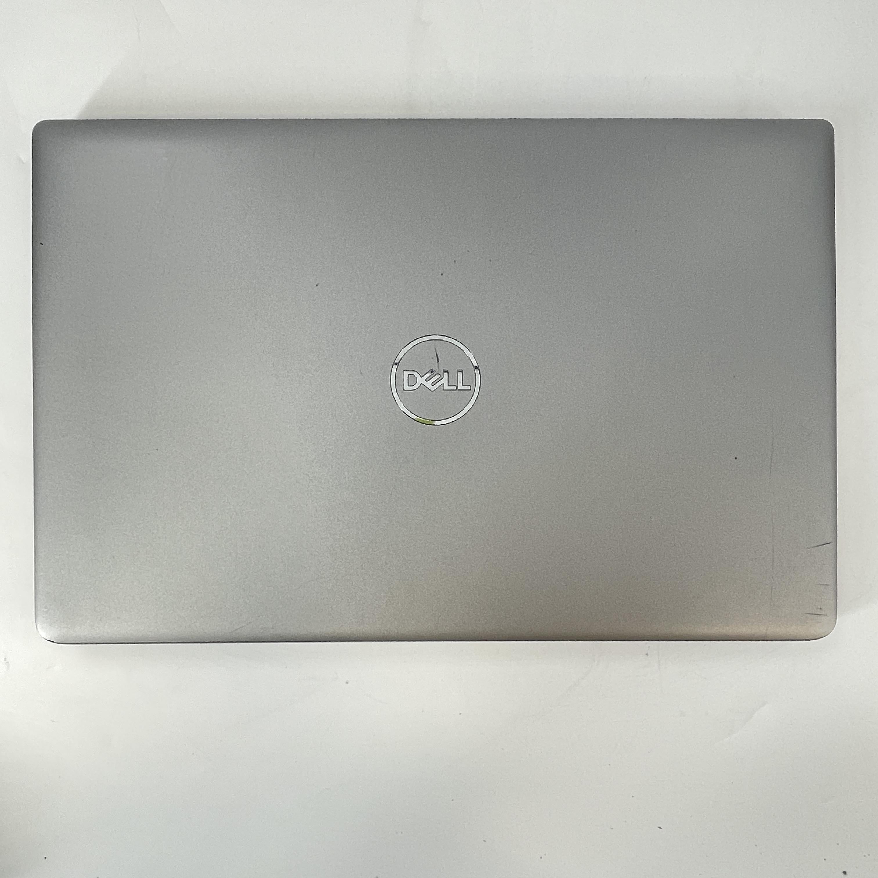 Dell Latitude 5540 15.6 Gray 1.7 GHz Intel Core i7 13th Gen. 16GB RAM 512GB Solid State Drive