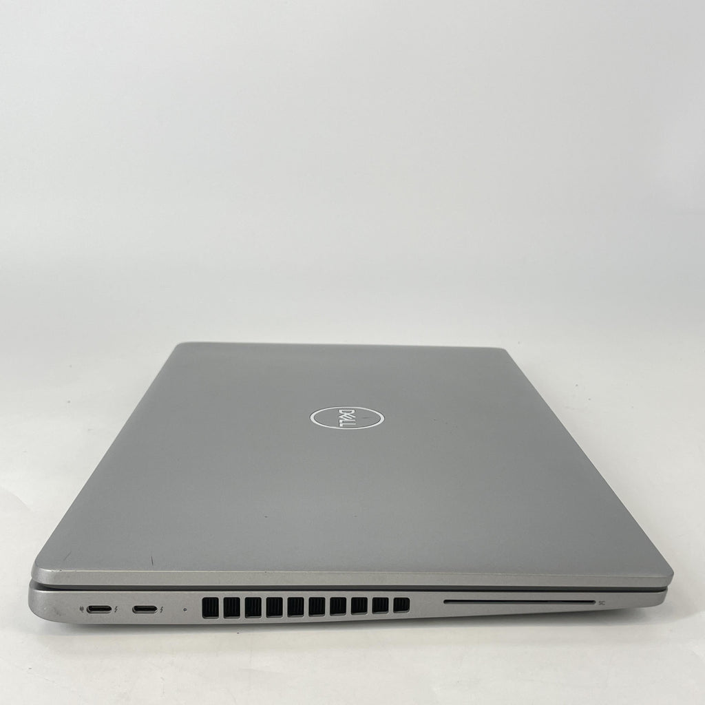 Dell Latitude 5540 15.6 Gray 1.7 GHz Intel Core i7 13th Gen. 16GB RAM 512GB Solid State Drive