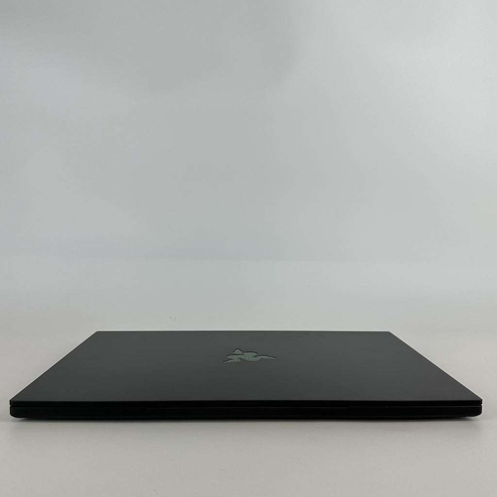 Razer Blade 16 2025 Black 2.0 GHz AMD Ryzen AI 9 365 16GB RAM 1TB Solid State Drive NVIDIA GeForce RTX 5060 8 GB