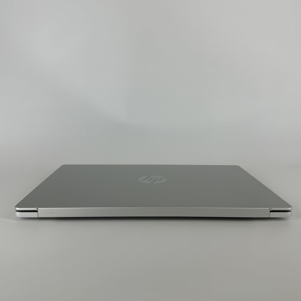 HP OmniBook 5 16 Glacier Silver 2.9 GHz Qualcomm Snapdragon X 16GB RAM 256GB Solid State Drive