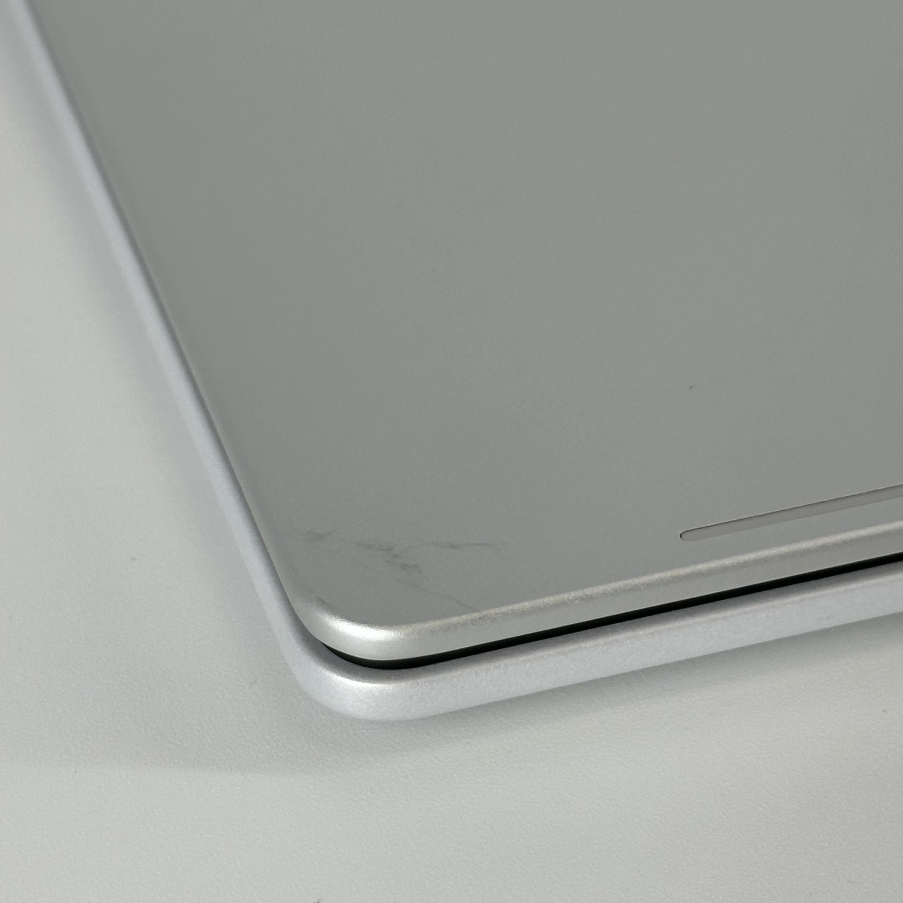 HP OmniBook 5 16 Glacier Silver 2.9 GHz Qualcomm Snapdragon X 16GB RAM 256GB Solid State Drive
