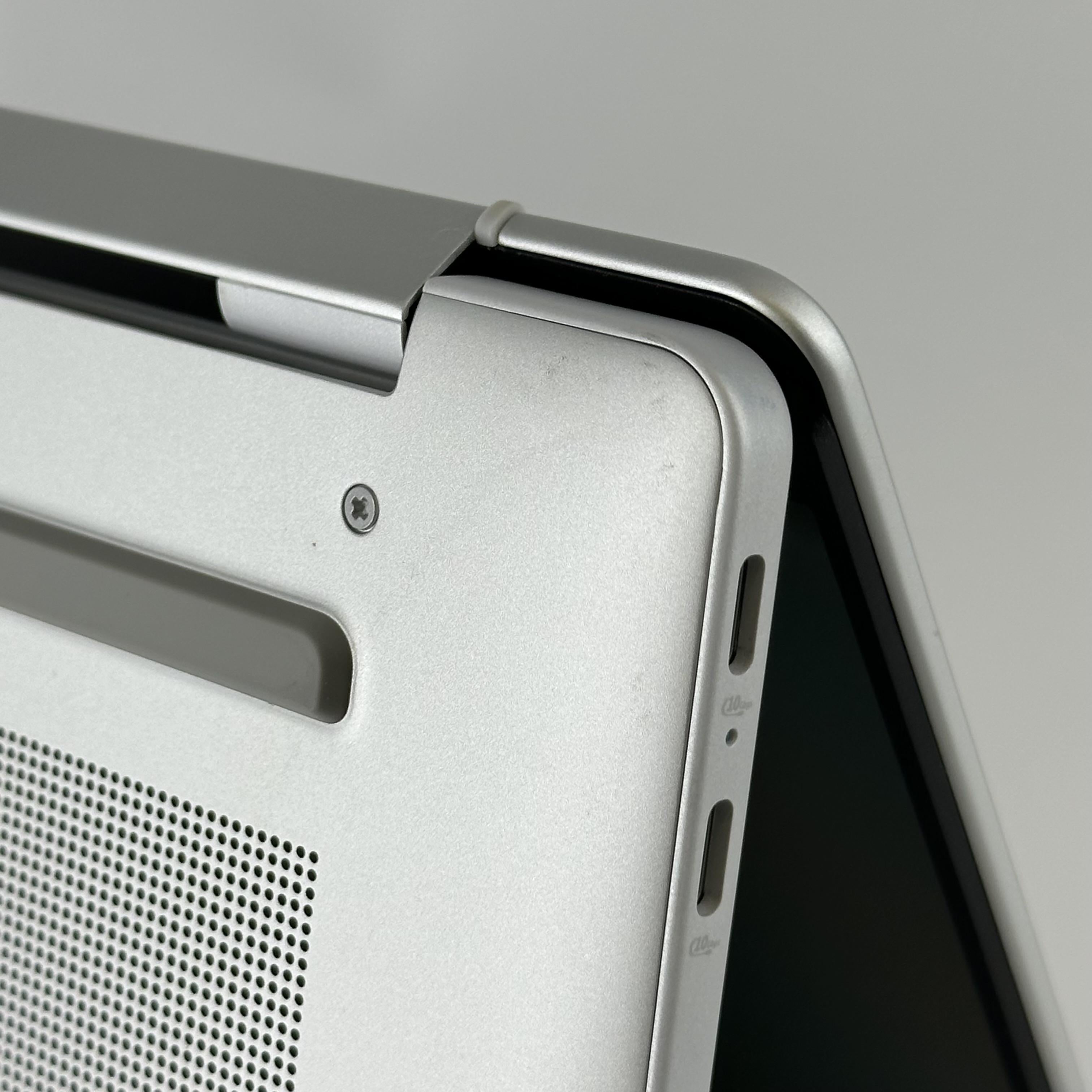 HP OmniBook 5 16 Glacier Silver 2.9 GHz Qualcomm Snapdragon X 16GB RAM 256GB Solid State Drive