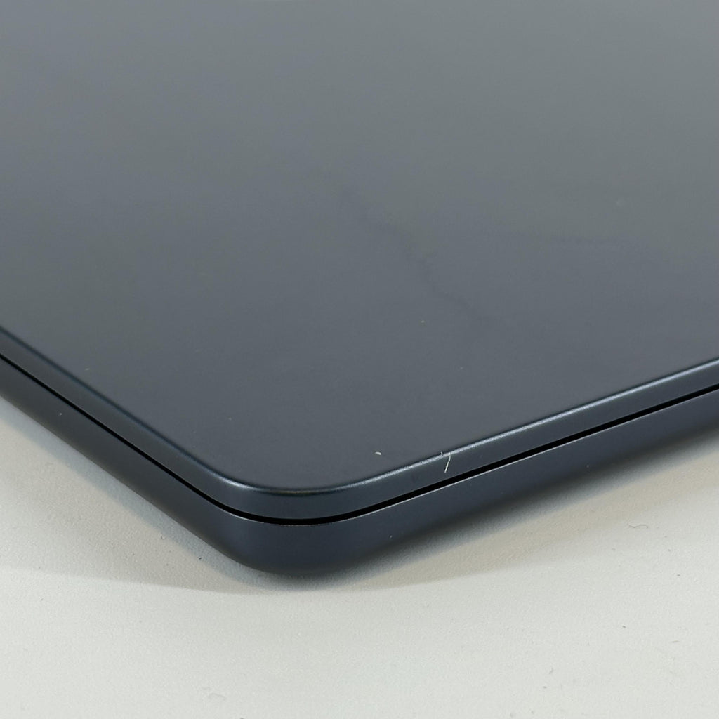 MacBook Air 13 2022 Blue 3.49 GHz M2 8-Core CPU 8GB Unified Memory 256GB Solid State Drive 8-Core GPU