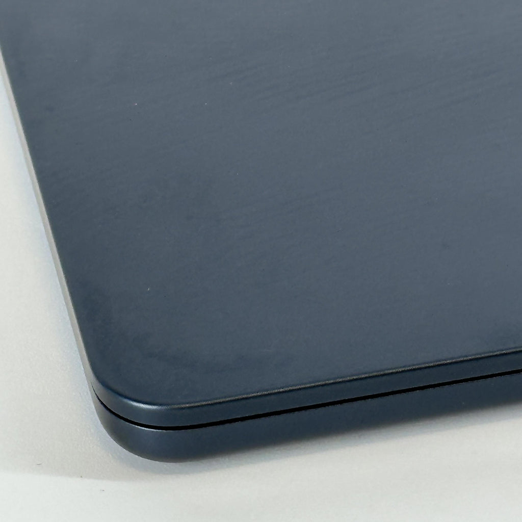 MacBook Air 13 2022 Blue 3.49 GHz M2 8-Core CPU 8GB Unified Memory 256GB Solid State Drive 8-Core GPU