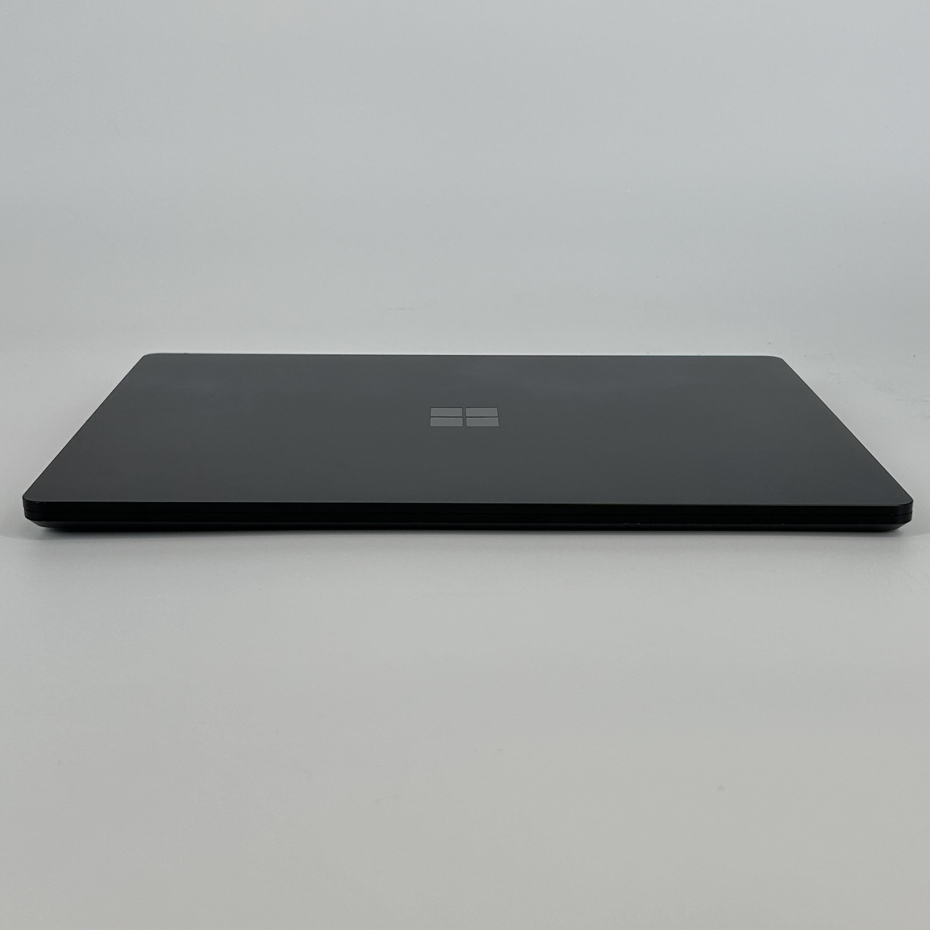 Microsoft Surface Laptop 6 13.5 Black 3.8 GHz Intel Core Ultra 7 16GB RAM 256GB Solid State Drive