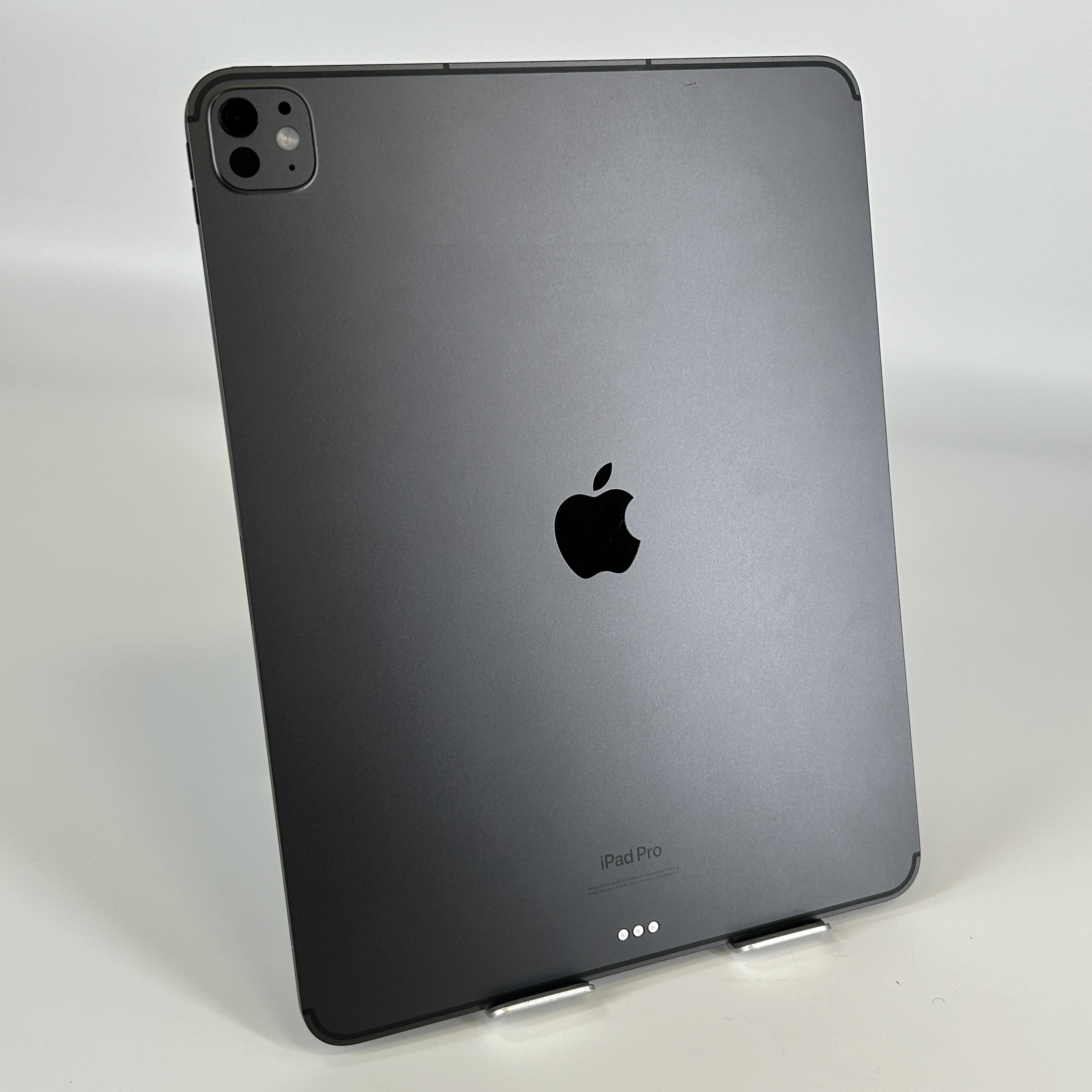iPad Pro 13 (M4) 1TB Space Black (GSM Unlocked)