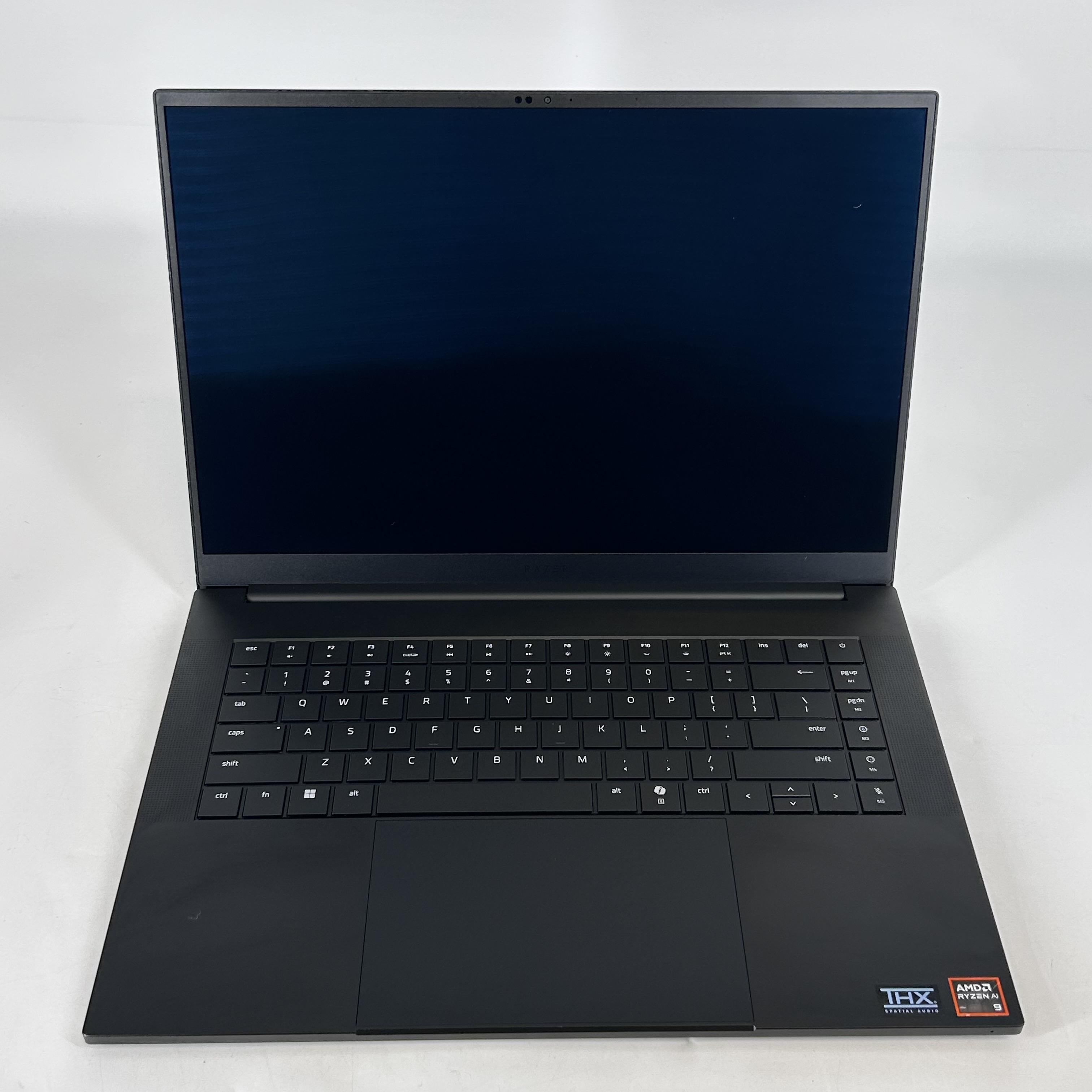 Razer Blade 16 2025 Black 2.0 GHz AMD Ryzen AI 9 365 32GB RAM 1TB Solid State Drive NVIDIA GeForce RTX 5070 Ti 12 GB