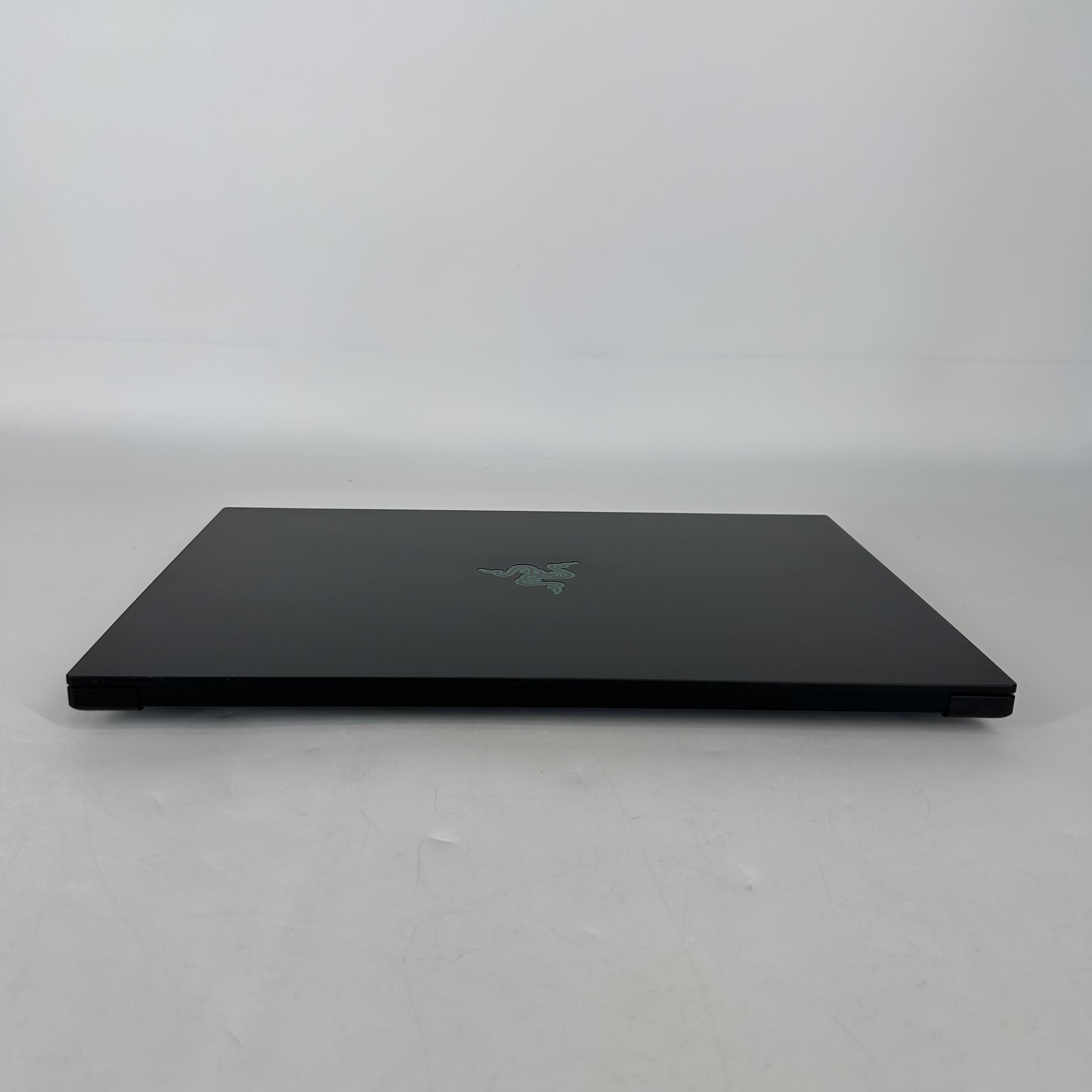 Razer Blade 16 2025 Black 2.0 GHz AMD Ryzen AI 9 365 32GB RAM 1TB Solid State Drive NVIDIA GeForce RTX 5070 Ti 12 GB