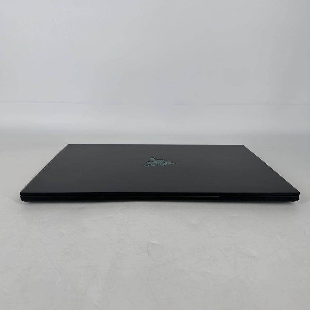 Razer Blade 16 2025 Black 2.0 GHz AMD Ryzen AI 9 365 32GB RAM 1TB Solid State Drive NVIDIA GeForce RTX 5070 Ti 12 GB