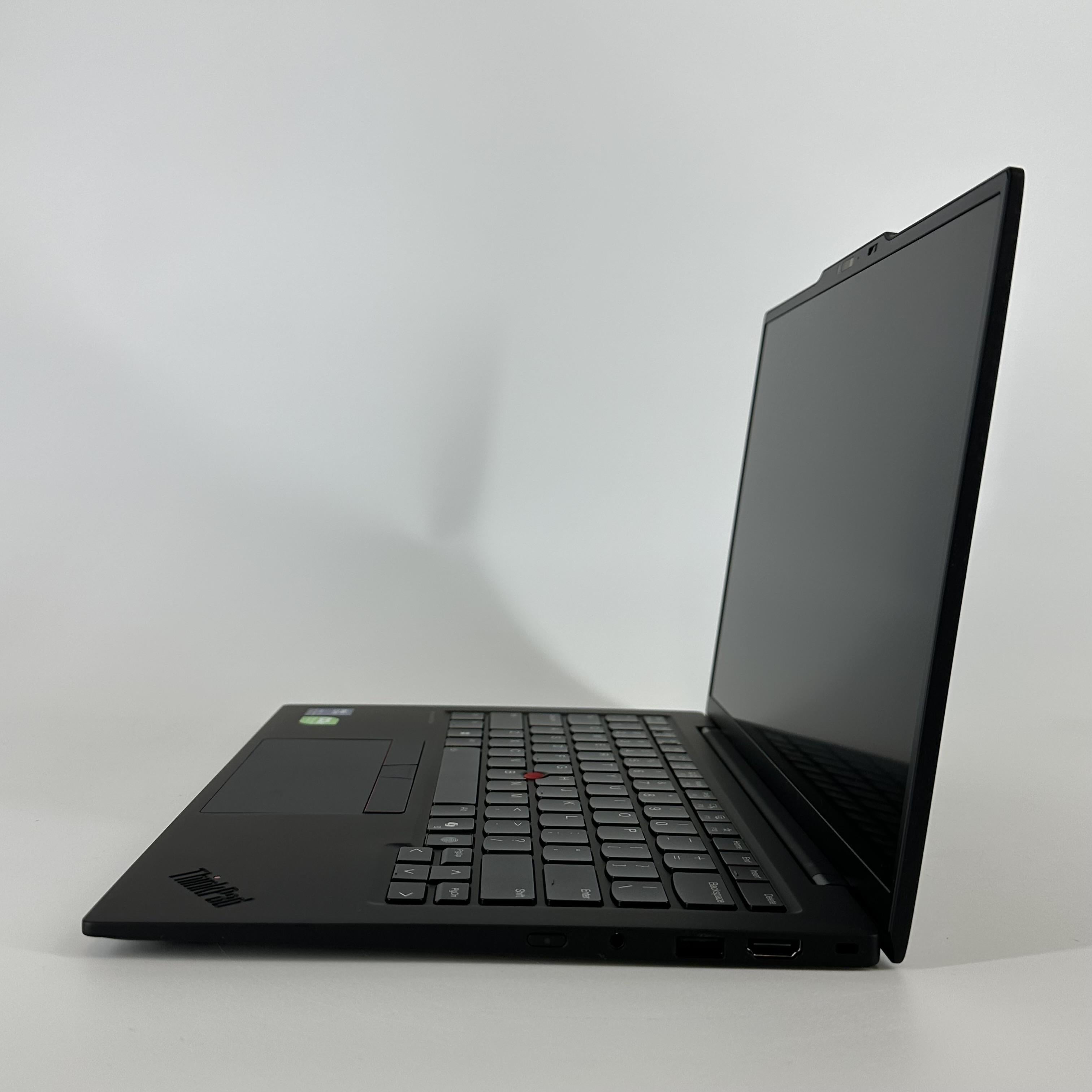 Lenovo ThinkPad X1 Carbon Gen 13 14 Black 2.1 GHz Intel Core Ultra 7 Series 2 32GB RAM 512GB Solid State Drive