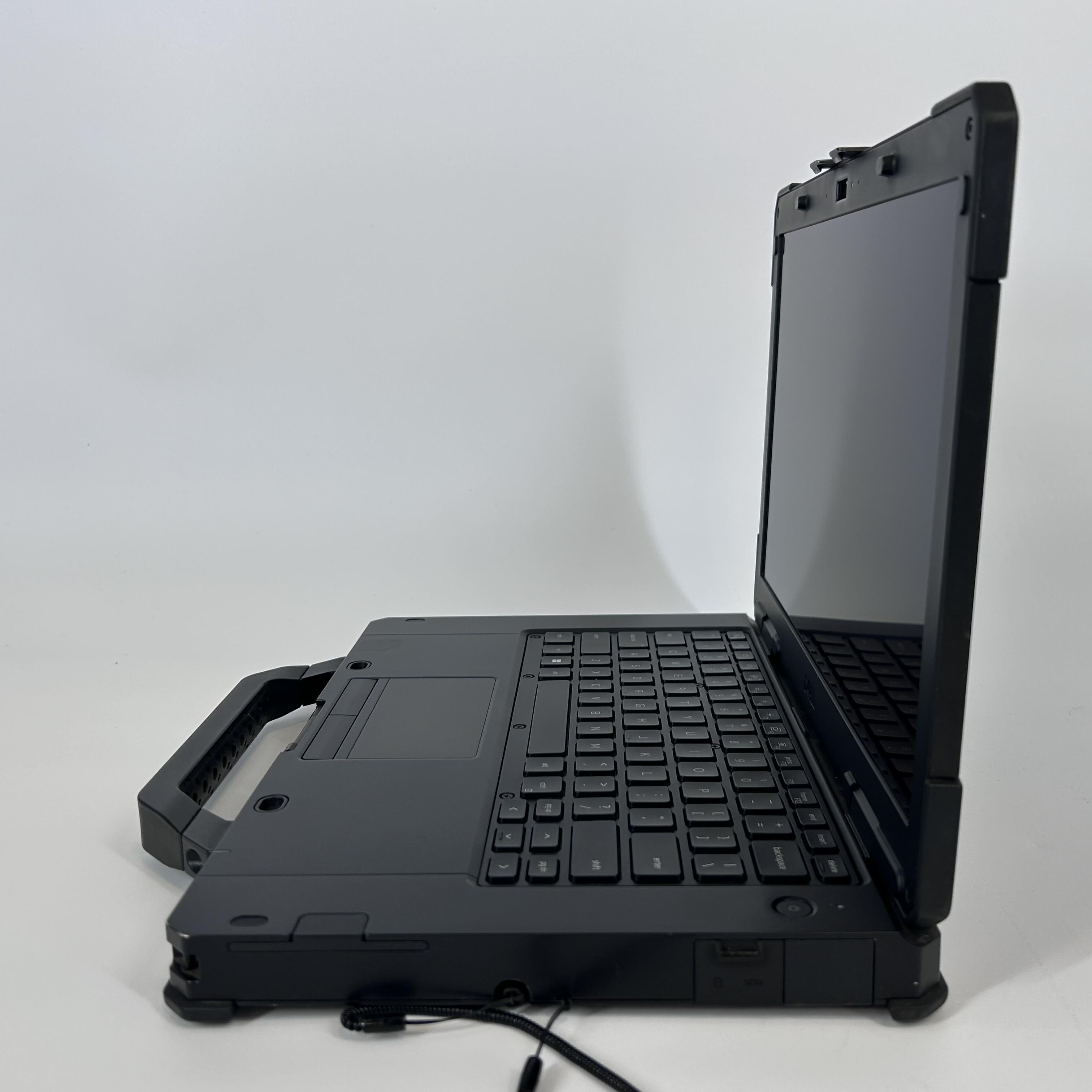Dell Latitude 5430 Rugged 14 Black Unlocked 2.6 GHz Intel Core i5 11th Gen. 16GB RAM 1TB Solid State Drive