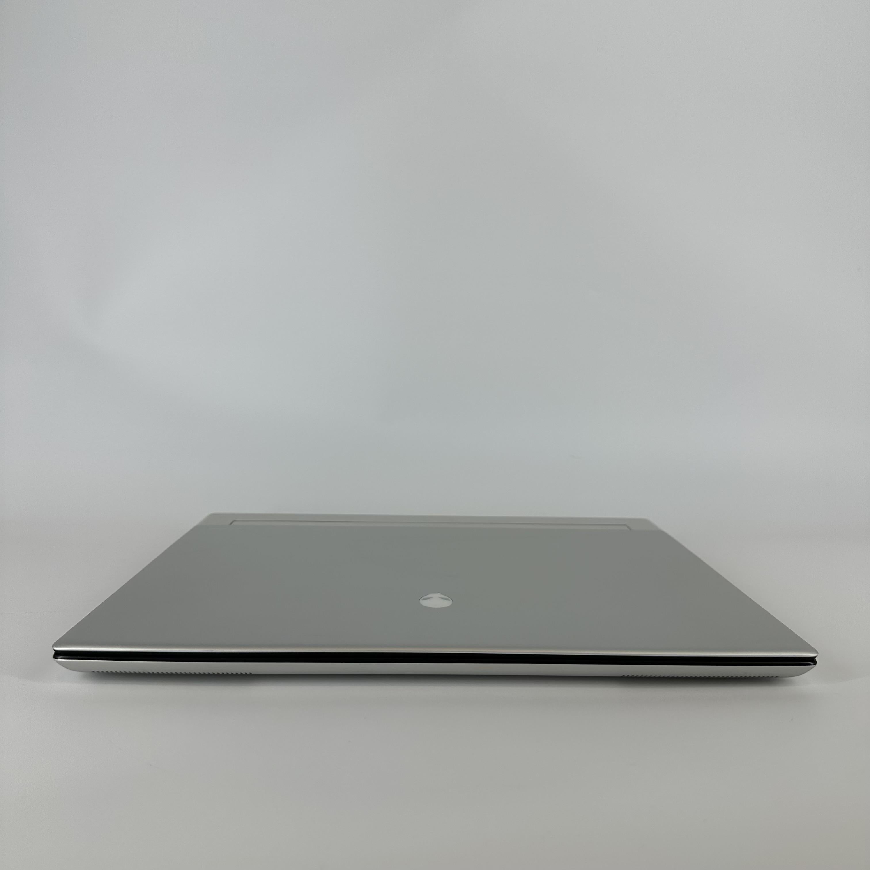 Dell Alienware X16 R2 Silver 2.3 GHz Intel Core Ultra 9 32GB RAM 2TB Solid State Drive NVIDIA GeForce RTX 4090 16 GB