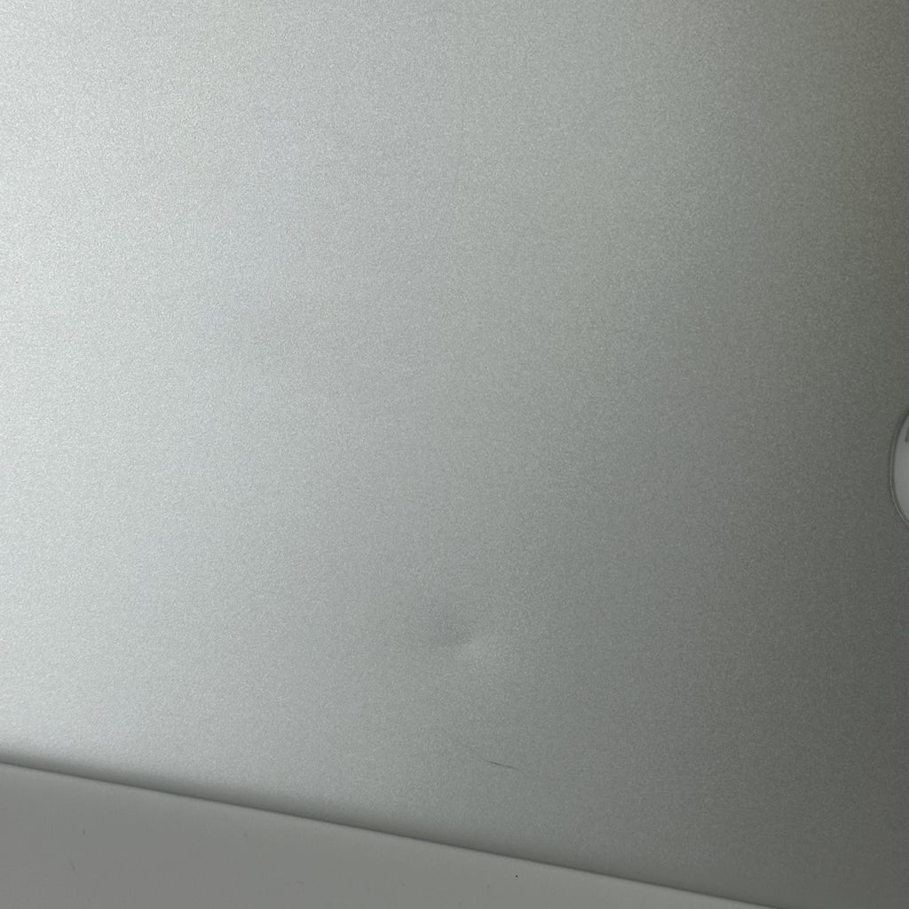 Dell Alienware X16 R2 Silver 2.3 GHz Intel Core Ultra 9 32GB RAM 2TB Solid State Drive NVIDIA GeForce RTX 4090 16 GB