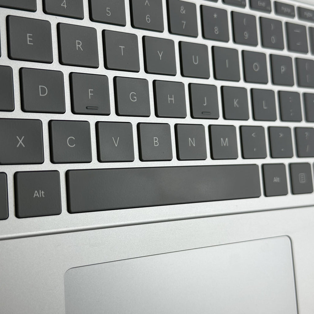 Microsoft Surface Laptop Studio 2 14.4 Silver 2.9 GHz Intel Core i7 13th Gen. 64GB RAM 1TB Solid State Drive NVIDIA GeForce RTX 4060 8 GB