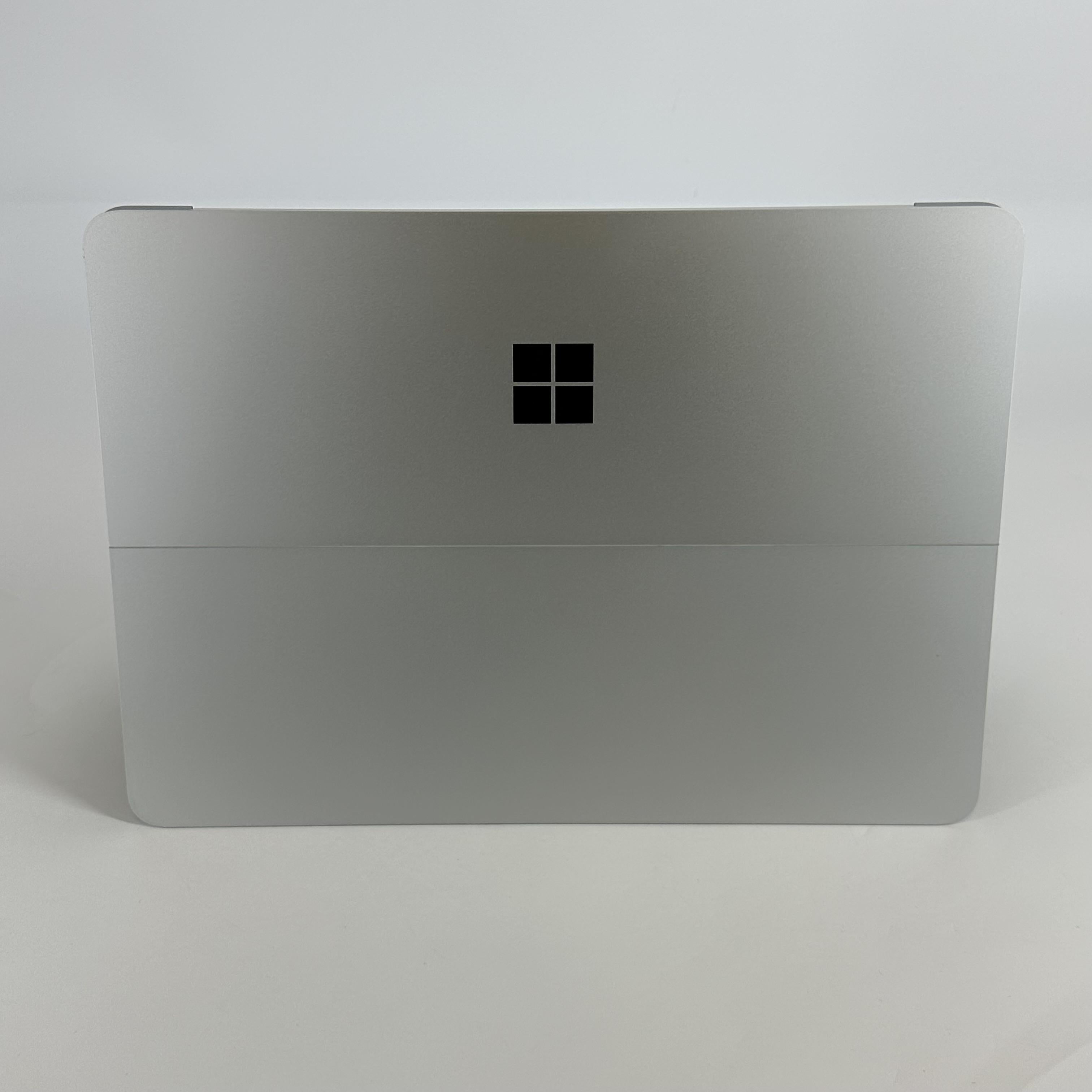 Microsoft Surface Laptop Studio 2 14.4 Silver 2.9 GHz Intel Core i7 13th Gen. 64GB RAM 1TB Solid State Drive NVIDIA GeForce RTX 4060 8 GB