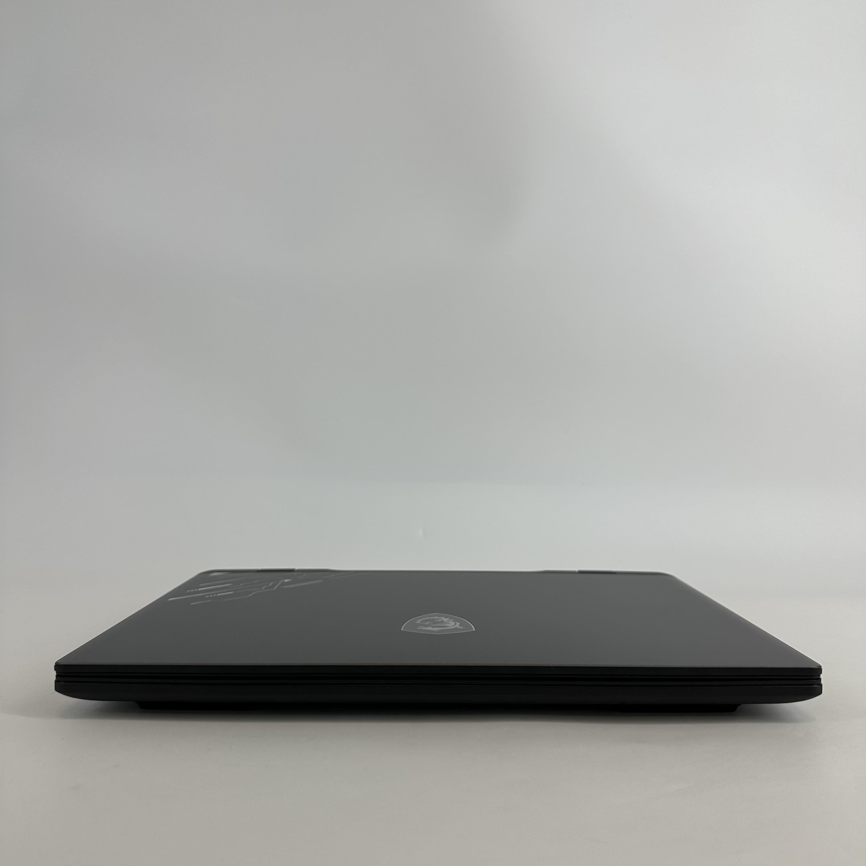 MSI Crosshair 16 HX AI Black 2.4 GHz Intel Core Ultra 7 Series 2 32GB RAM 2TB Solid State Drive 1TB Solid State Drive NVIDIA GeForce RTX 5060 8 GB