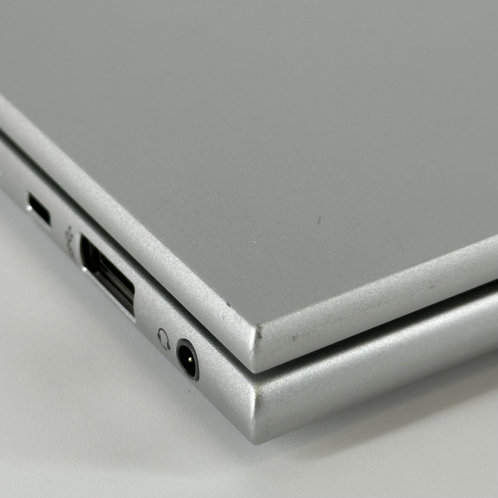 HP Elitebook 840 G9 14 Silver 1.6 GHz Intel Core i5 12th Gen. 16GB RAM 512GB Solid State Drive