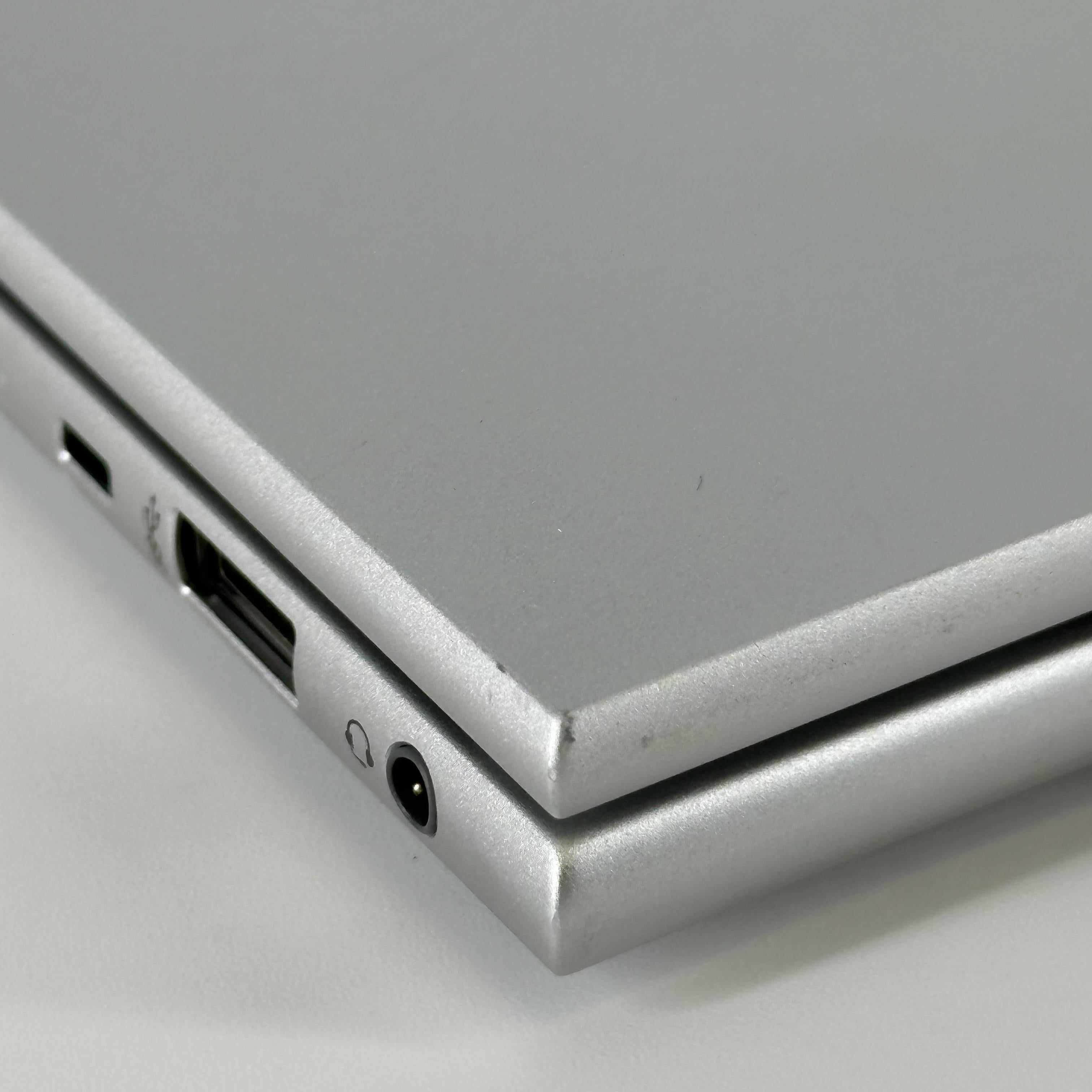 HP Elitebook 840 G9 14 Silver 1.6 GHz Intel Core i5 12th Gen. 16GB RAM 512GB Solid State Drive
