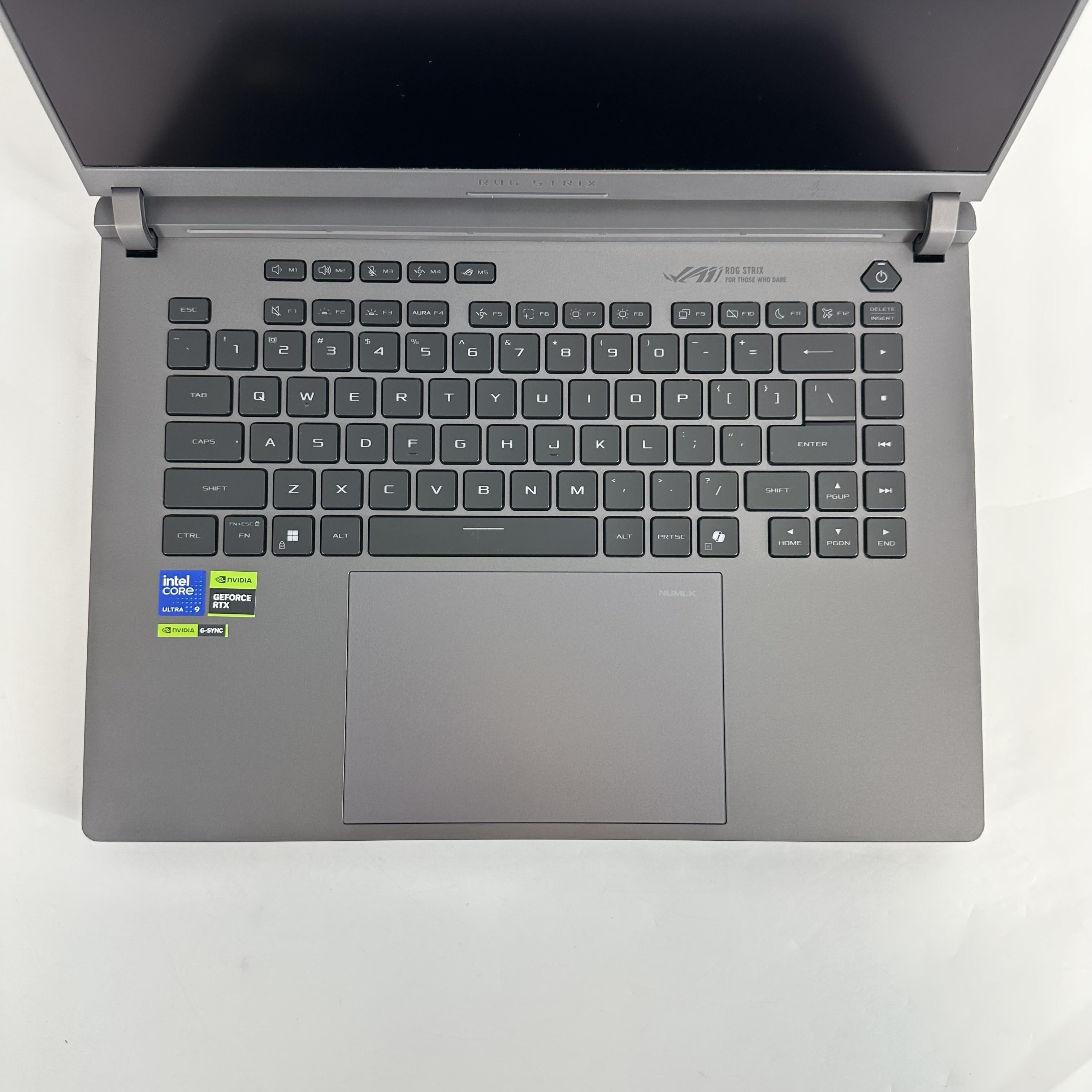 Asus ROG Strix G16 G615 16 Black 2.7 GHz Intel Core Ultra 9 Series 2 32GB RAM 1TB Solid State Drive NVIDIA GeForce RTX 5080 16 GB