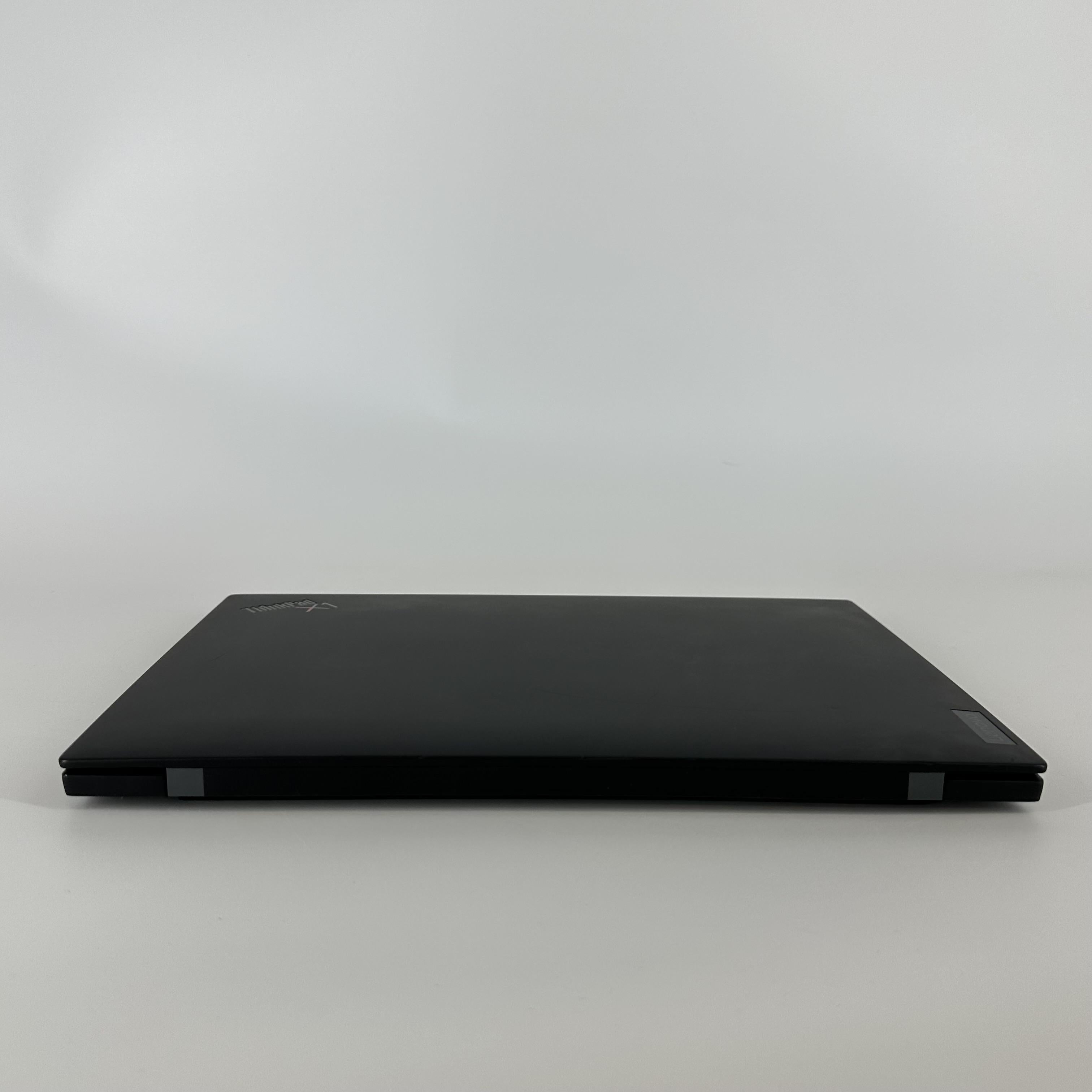Lenovo ThinkPad X1 Carbon Gen 10 14 Black 2.1 GHz Intel Core i7 12th Gen. 16GB RAM 512GB Solid State Drive