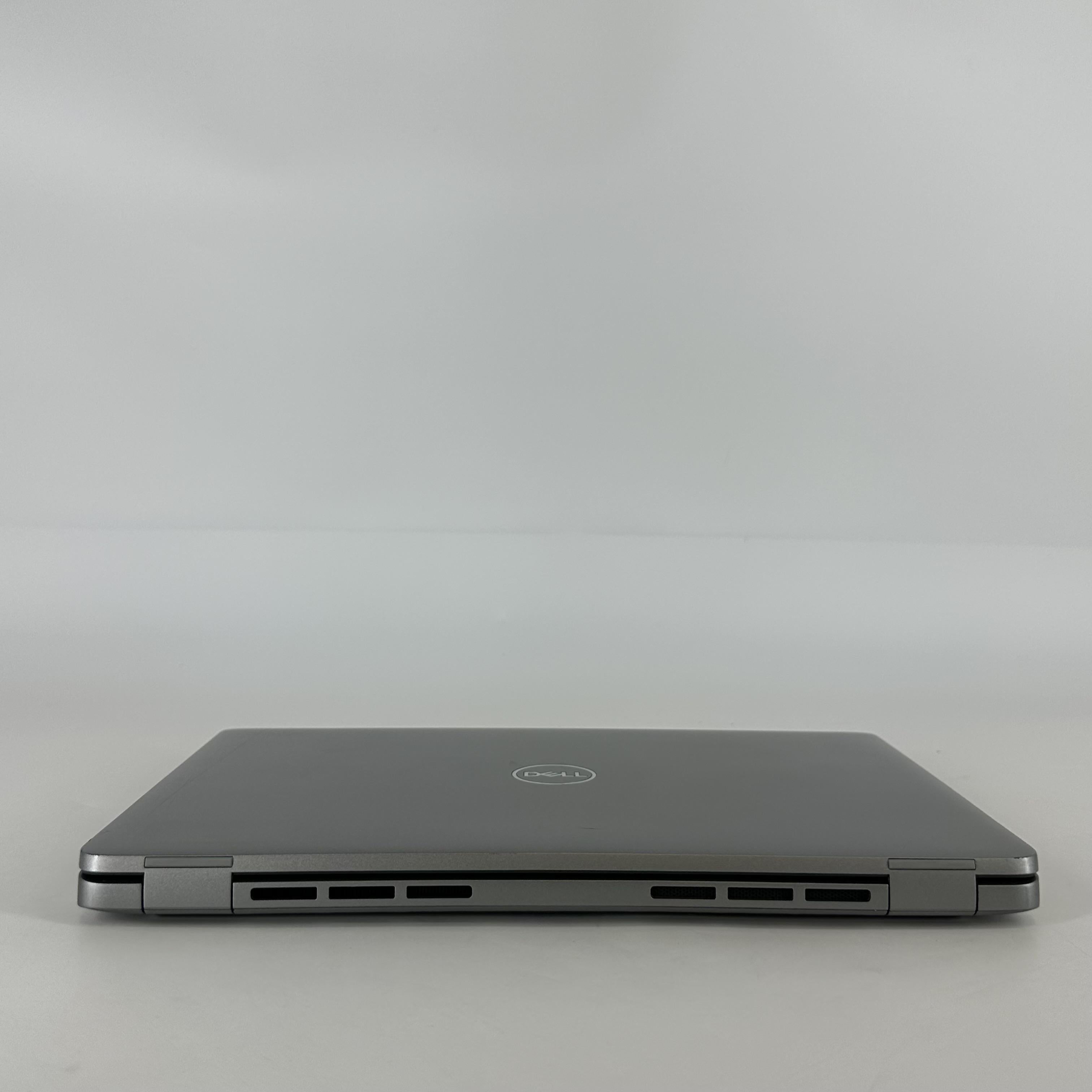 Dell Latitude 5440 14 Gray 1.8 GHz Intel Core i7 13th Gen. 16GB RAM 256GB Solid State Drive