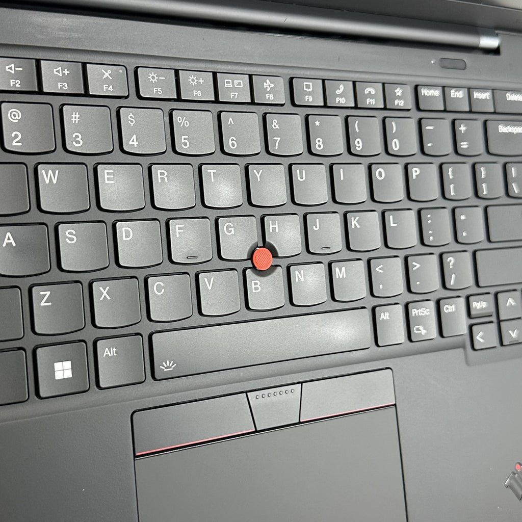Lenovo ThinkPad X1 Carbon Gen 10 14 Black 2.1 GHz Intel Core i7 12th Gen. 16GB RAM 512GB Solid State Drive