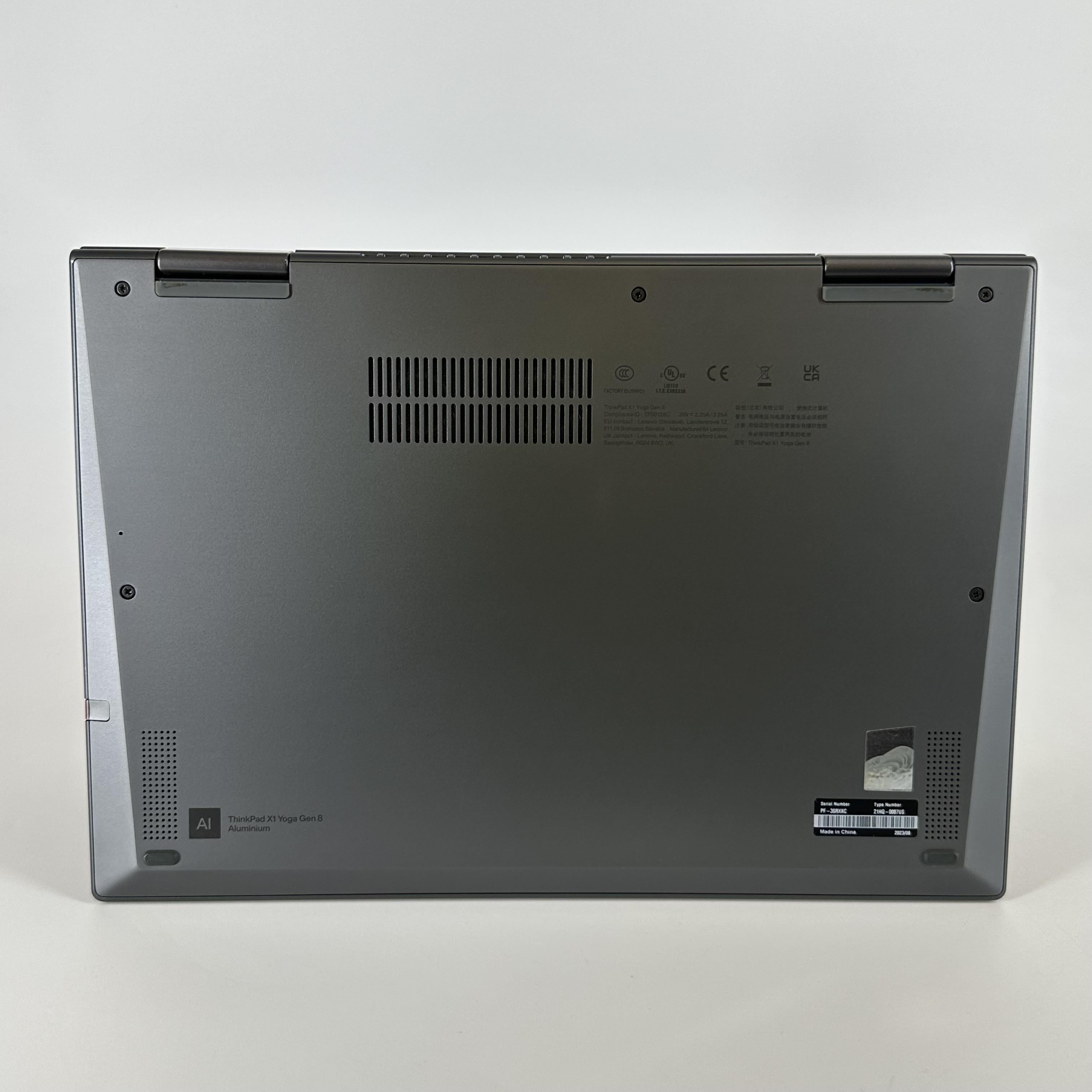 Lenovo ThinkPad X1 Yoga Gen 8 14 Gray 1.7 GHz Intel Core i7 13th Gen. 16GB RAM 512GB Solid State Drive