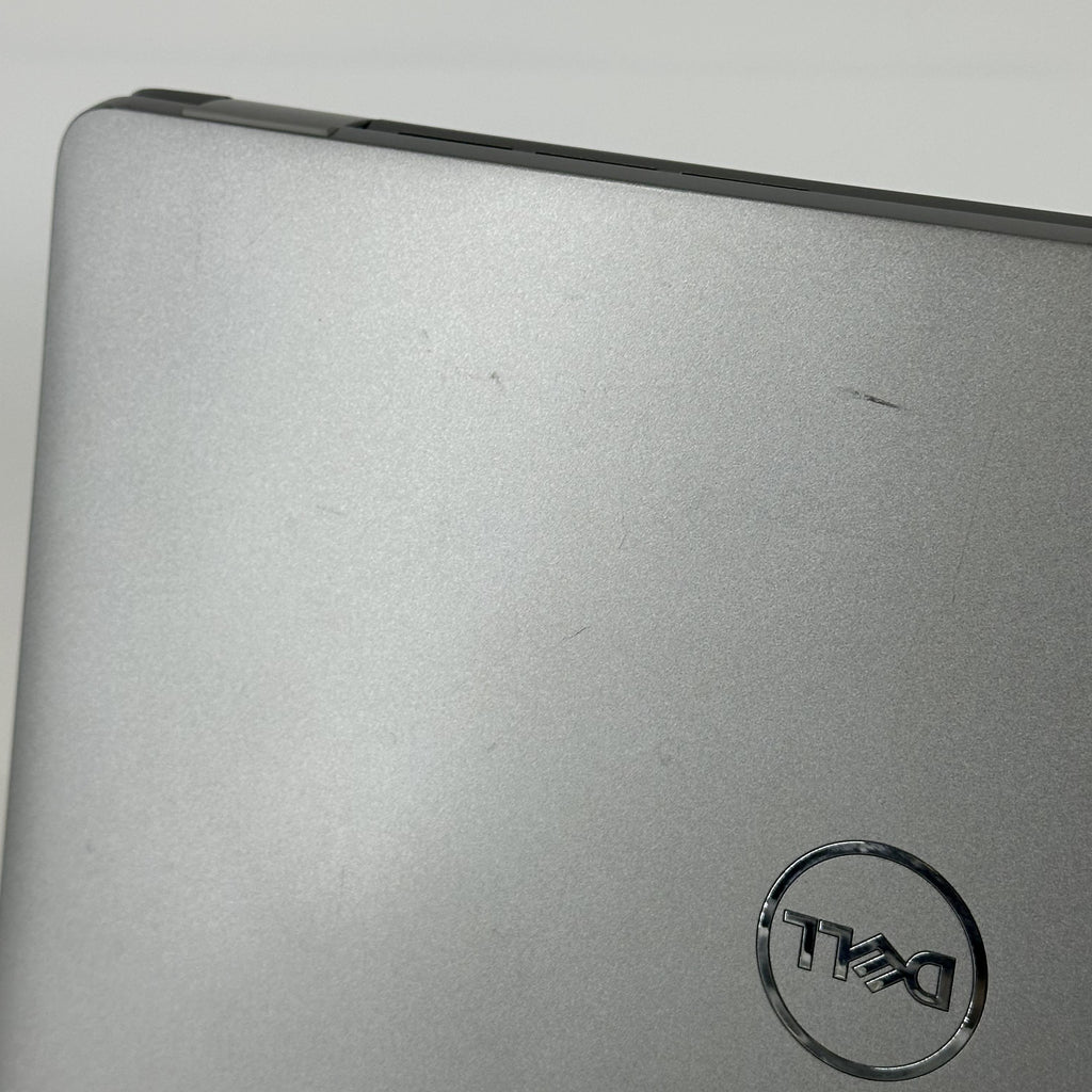 Dell Latitude 5440 14 Gray 1.8 GHz Intel Core i7 13th Gen. 16GB RAM 256GB Solid State Drive