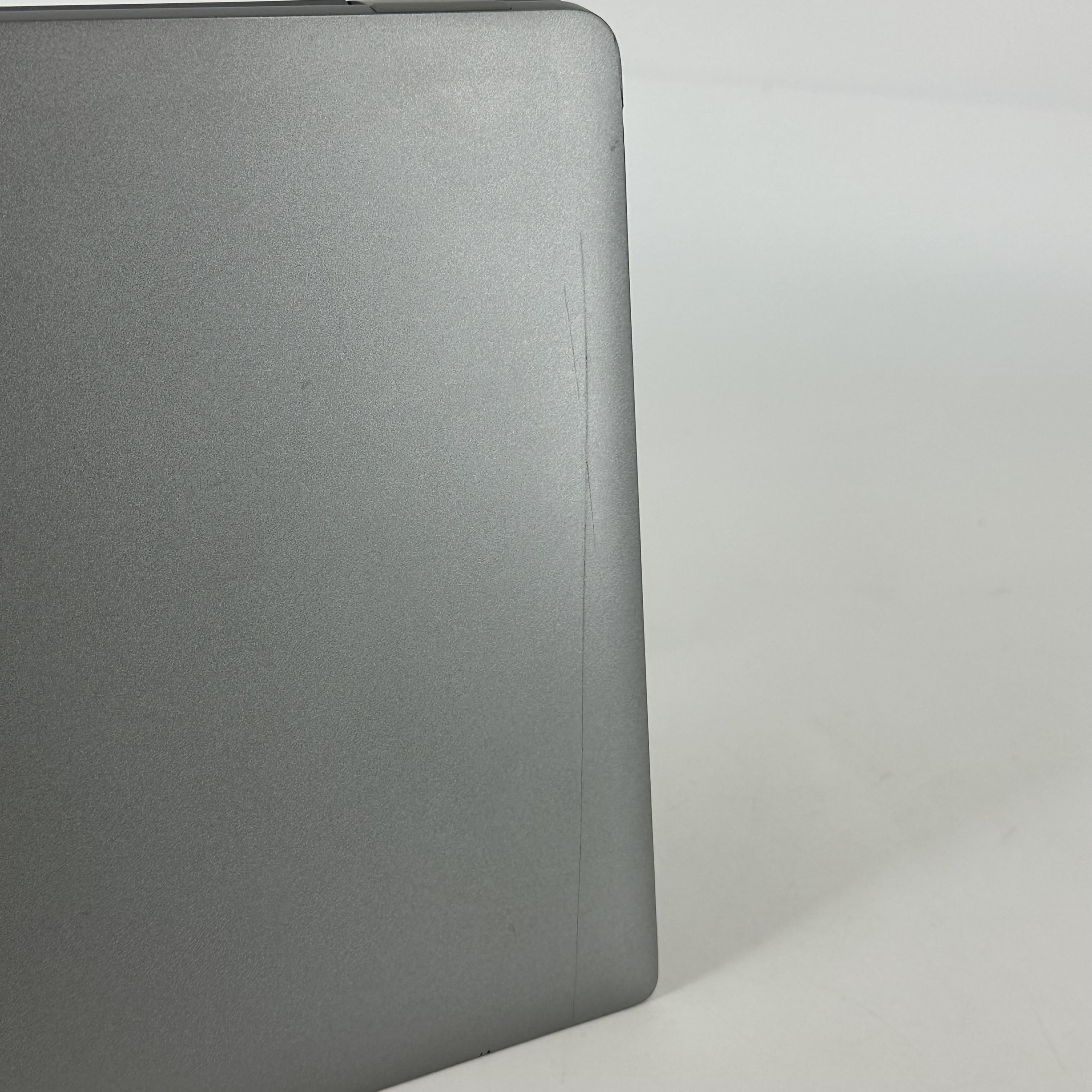 Dell Latitude 5440 14 Gray 1.8 GHz Intel Core i7 13th Gen. 16GB RAM 256GB Solid State Drive