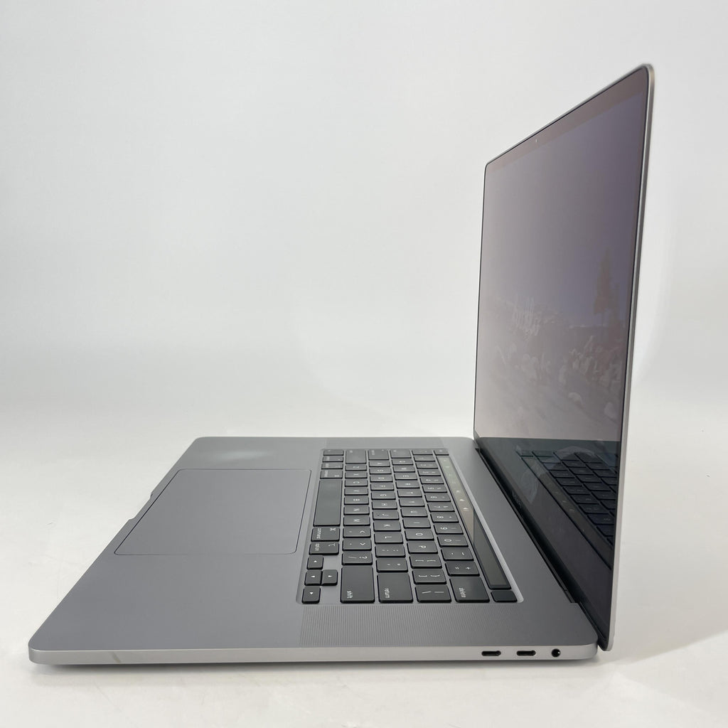 Apple MacBook Pro 16 Touch Bar 2019 Silver 2.4 GHz Intel Core i9 9th Gen. 32GB RAM 1TB Solid State Drive AMD Radeon Pro 5500M 8 GB