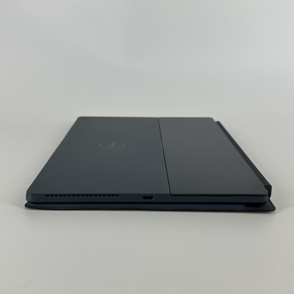 Dell Latitude 7350 (Detachable) 13.3 Blue 3.8 GHz Intel Core Ultra 7 32GB RAM 256GB Solid State Drive