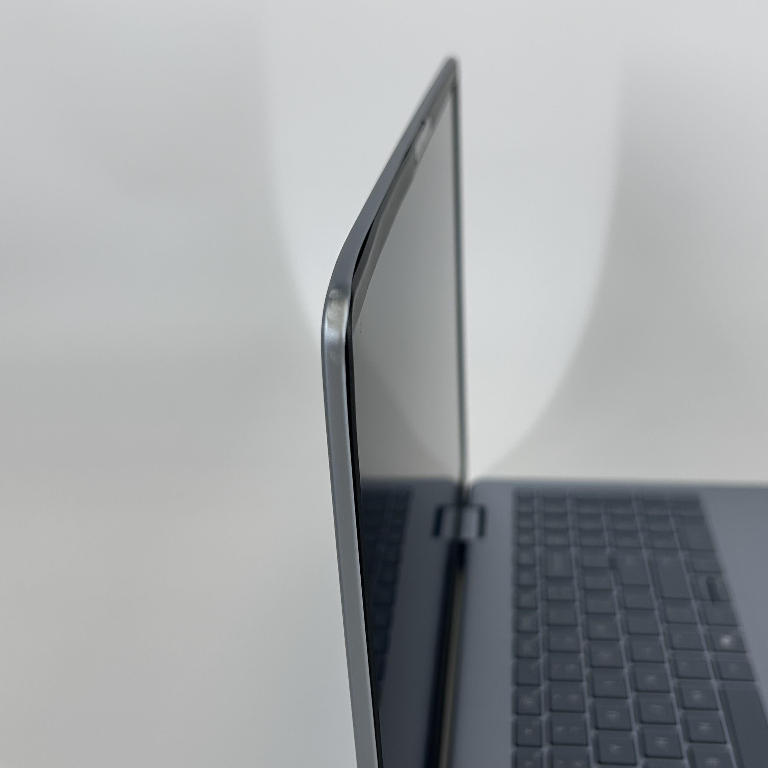 Dell 16 Plus DB16250 Platinum Silver 3.3 GHz Intel Core Ultra 9 Series 2 32GB RAM 2TB Solid State Drive