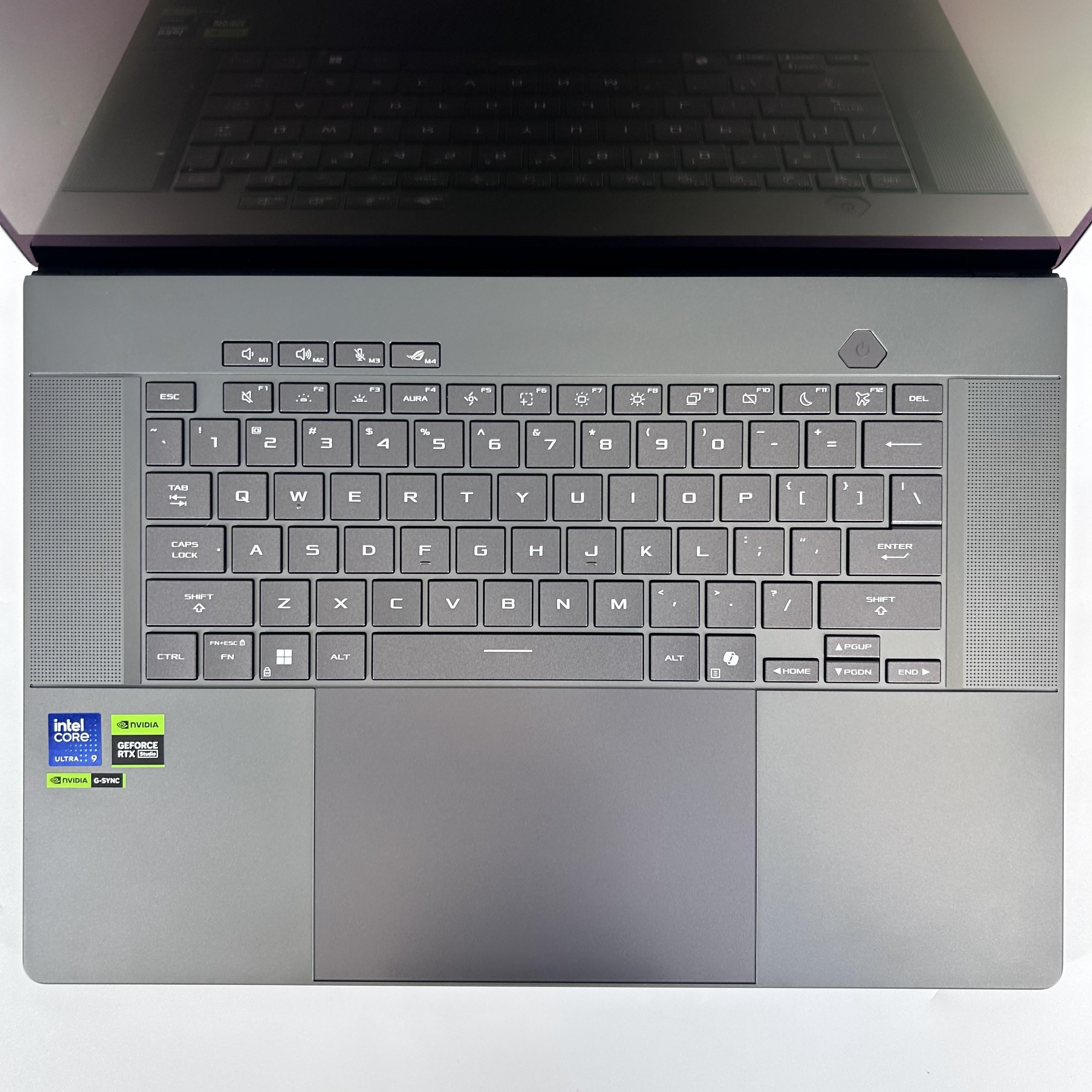 Asus ROG Zephyrus G16 GU605 16 Black 2.9 GHz Intel Core Ultra 9 Series 2 32GB RAM 2TB Solid State Drive NVIDIA GeForce RTX 5080 16 GB