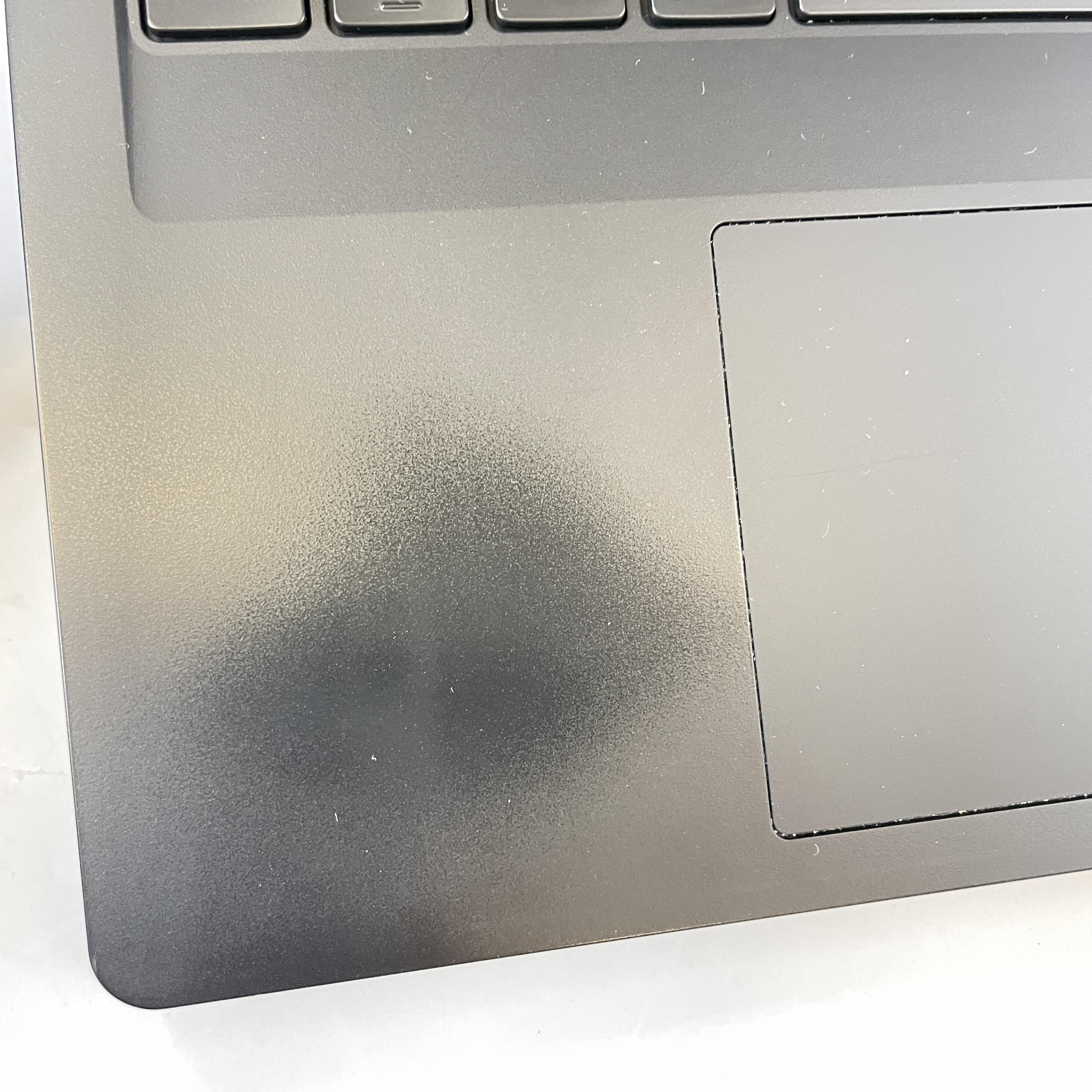 Lenovo Legion Pro 7i Gen 10 16 Black 2.7 GHz Intel Core Ultra 9 Series 2 64GB RAM 4TB Solid State Drive None Solid State Drive NVIDIA GeForce RTX 5080 16 GB