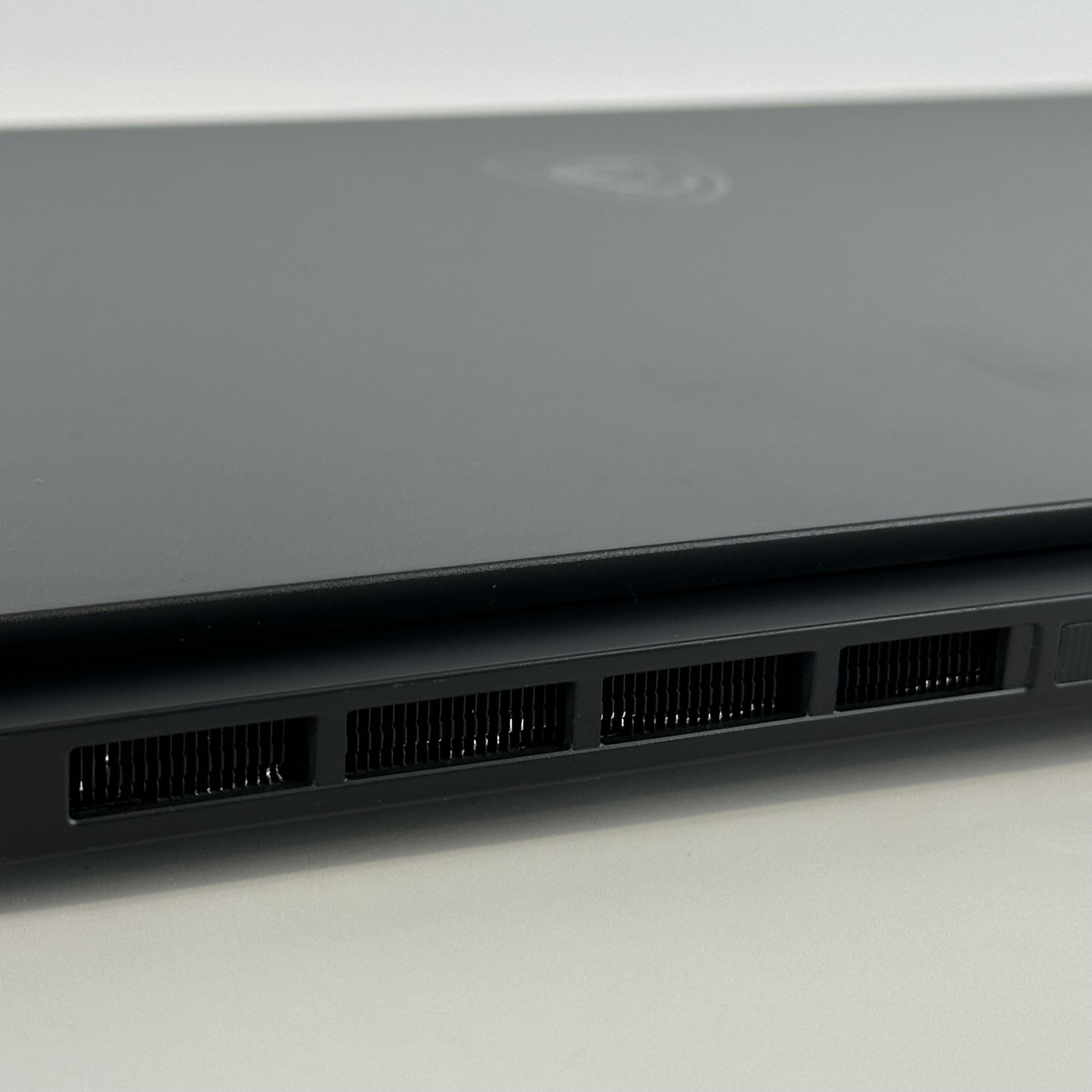 MSI Stealth GS66 15.6 Black 2.5 GHz Intel Core i9 11th Gen. 32GB RAM 1TB Solid State Drive NVIDIA GeForce RTX 3080 16 GB