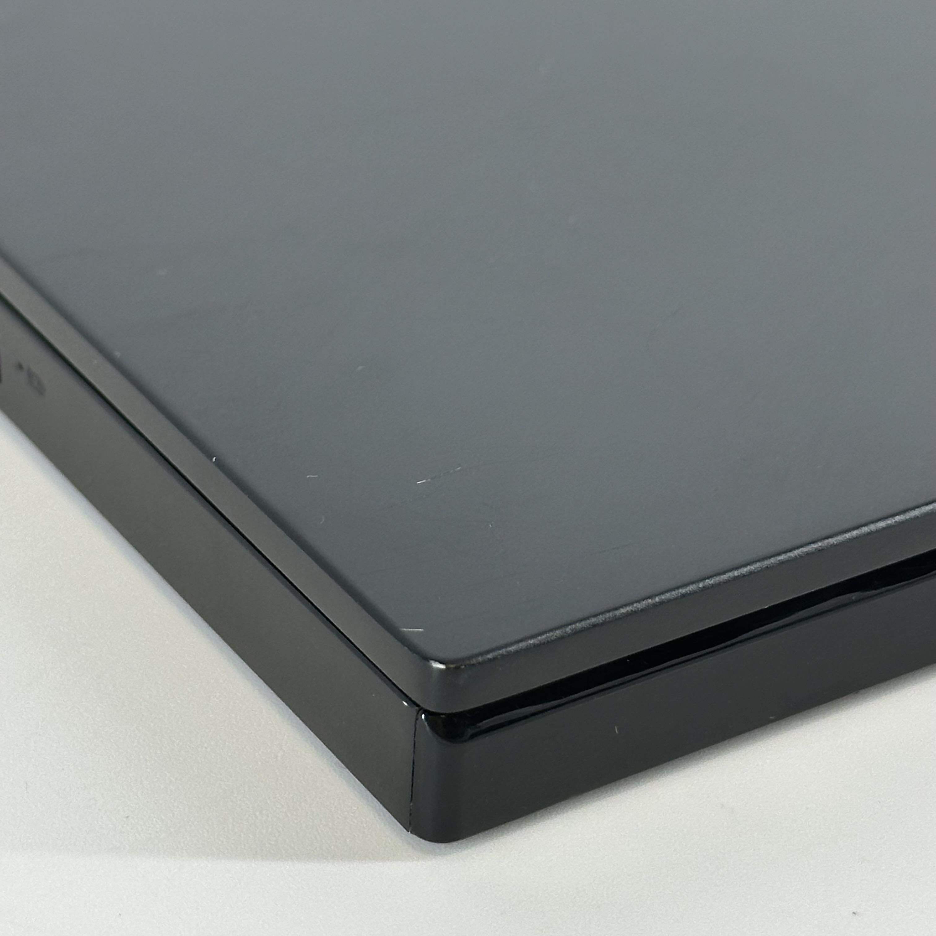 MSI Stealth GS66 15.6 Black 2.5 GHz Intel Core i9 11th Gen. 32GB RAM 1TB Solid State Drive NVIDIA GeForce RTX 3080 16 GB