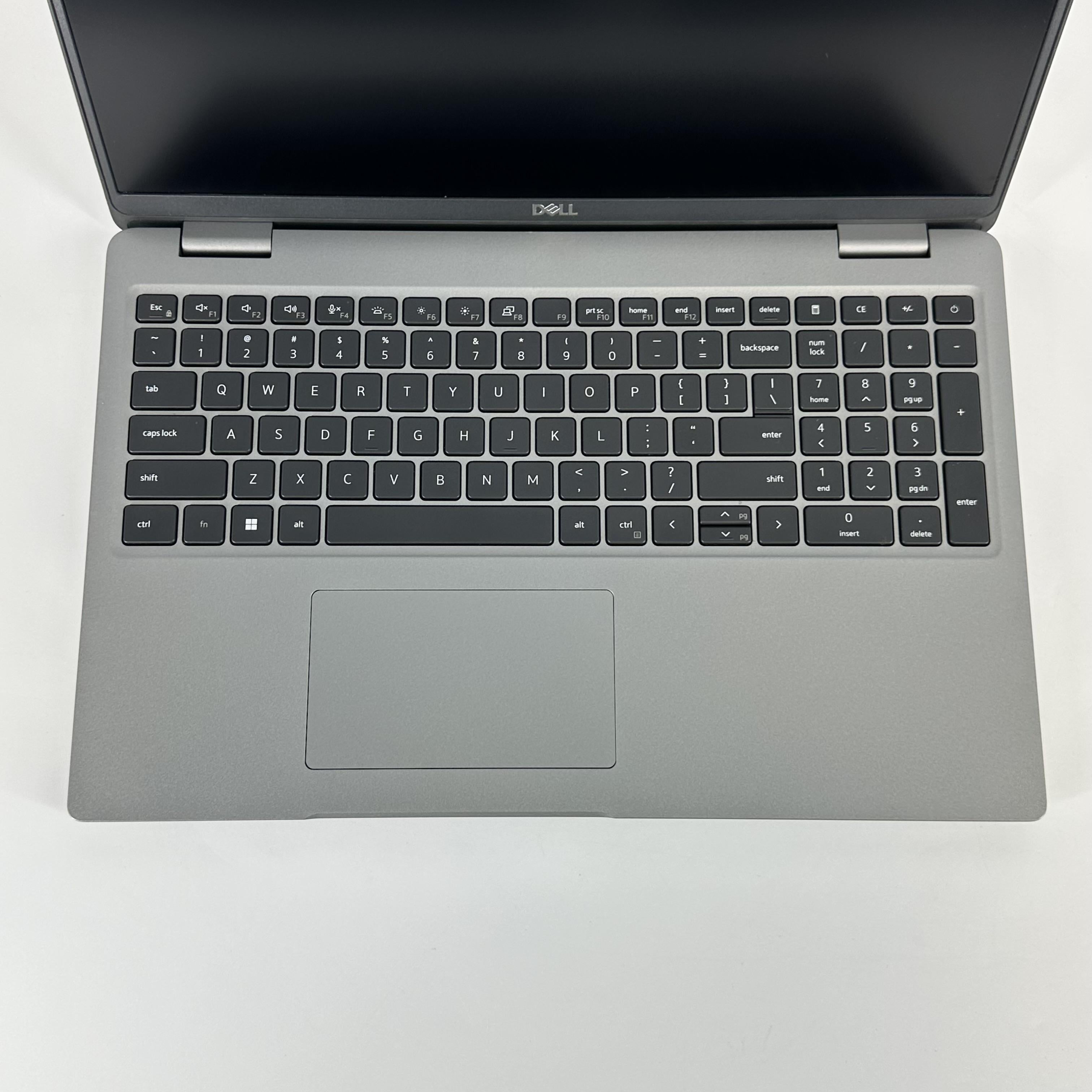 Dell Latitude 5540 15.6 Gray 1.7 GHz Intel Core i7 13th Gen. 16GB RAM 512GB Solid State Drive