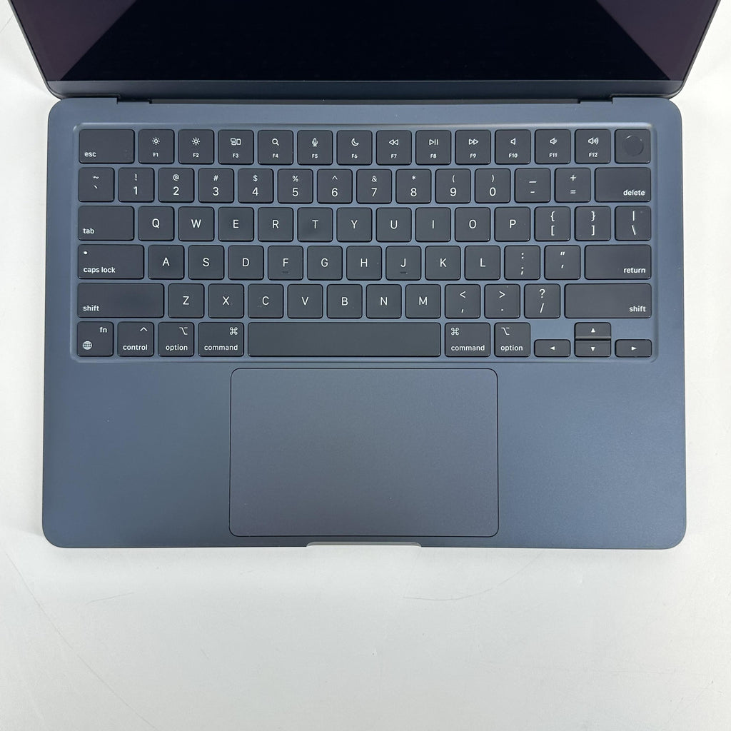 MacBook Air 13 2022 Blue 3.49 GHz M2 8-Core CPU 8GB Unified Memory 256GB Solid State Drive 8-Core GPU