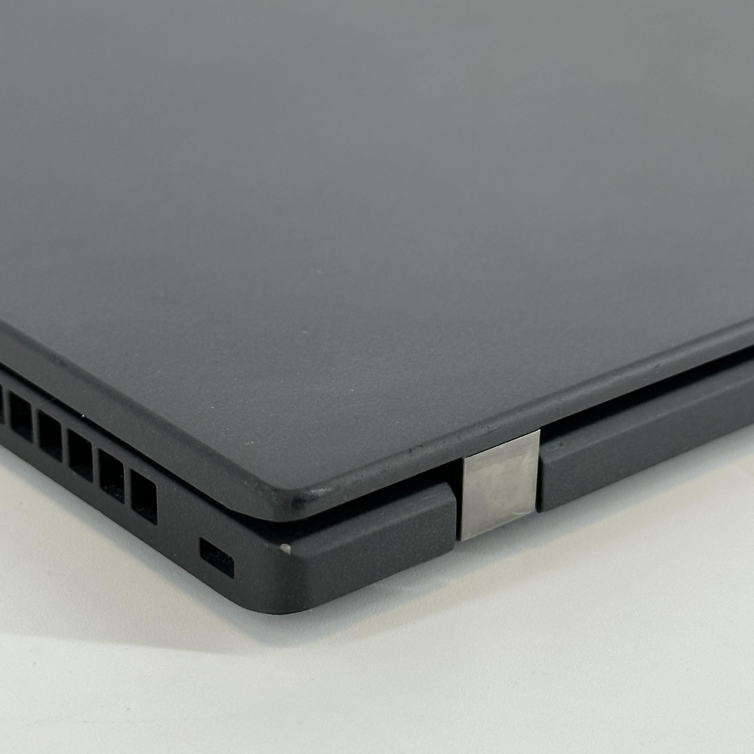 Lenovo ThinkPad T14s Gen 2 Black 2.8 GHz Intel Core i7 11th Gen. 16GB RAM 512GB Solid State Drive