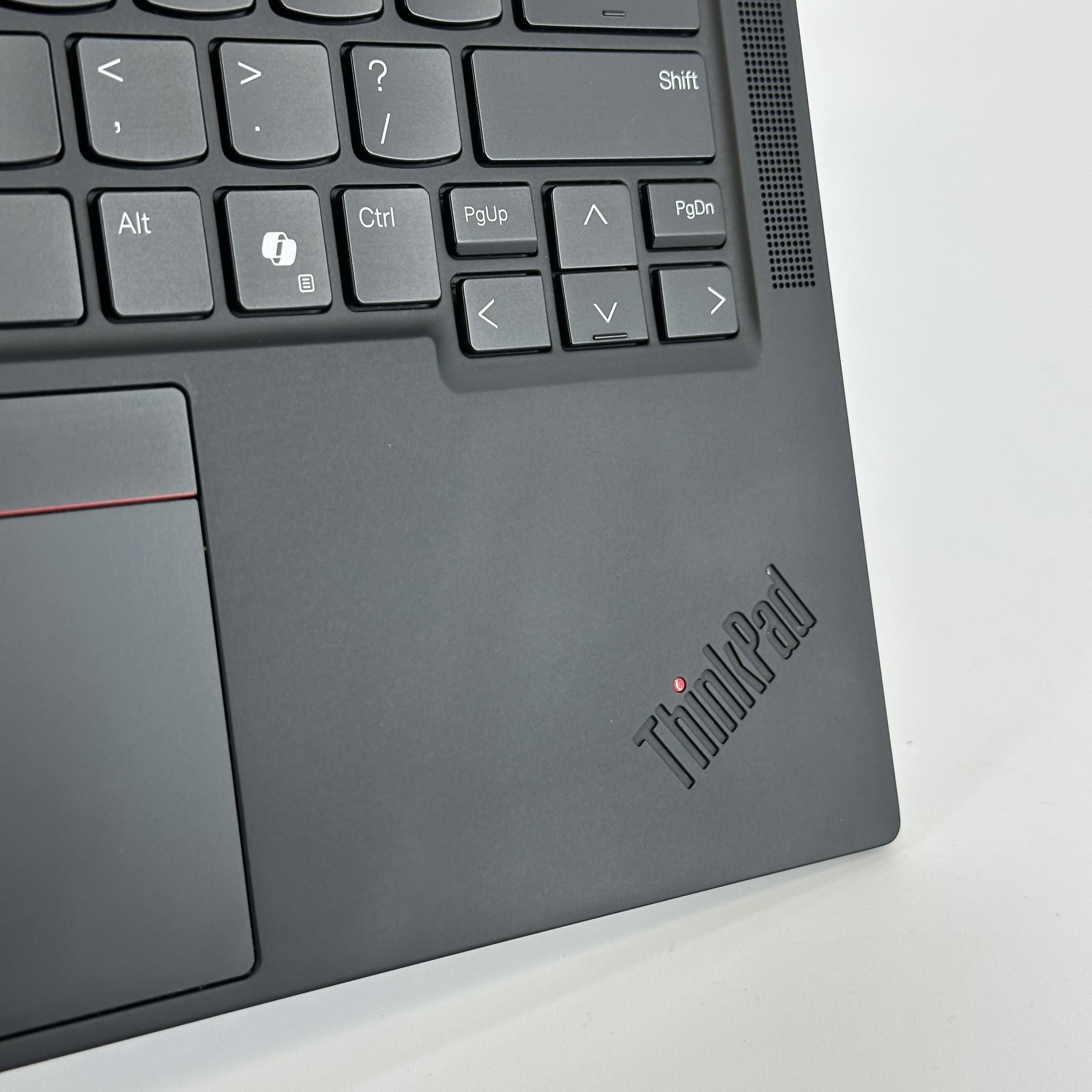 Lenovo ThinkPad T14s Gen 6 Black 3.4 GHz Qualcomm Snapdragon X Elite 32GB RAM 1TB Solid State Drive