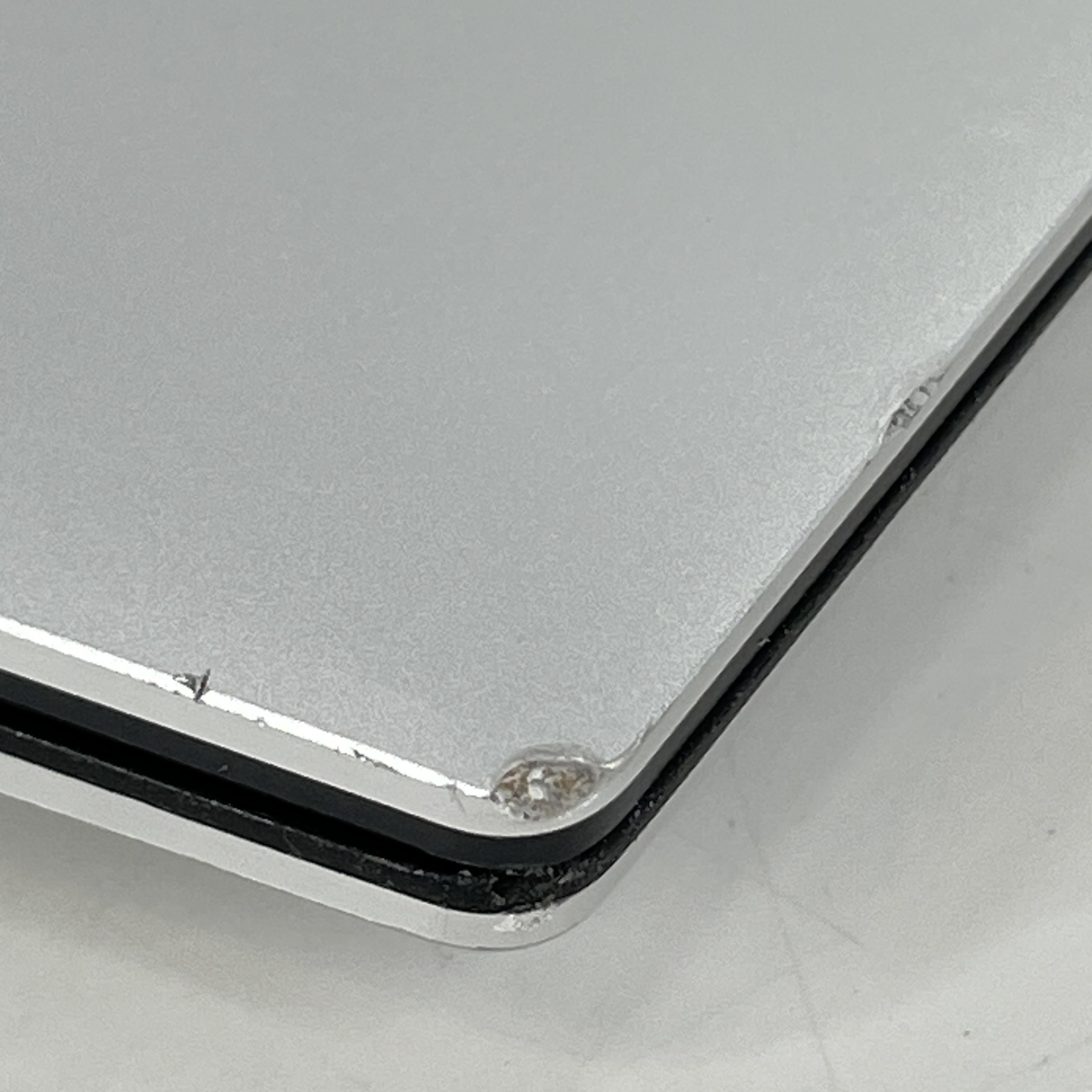 Dell XPS 15 9530 Silver 2.4 GHz Intel Core i7 13th Gen. 32GB RAM 512GB Solid State Drive Intel Arc A370M 4 GB
